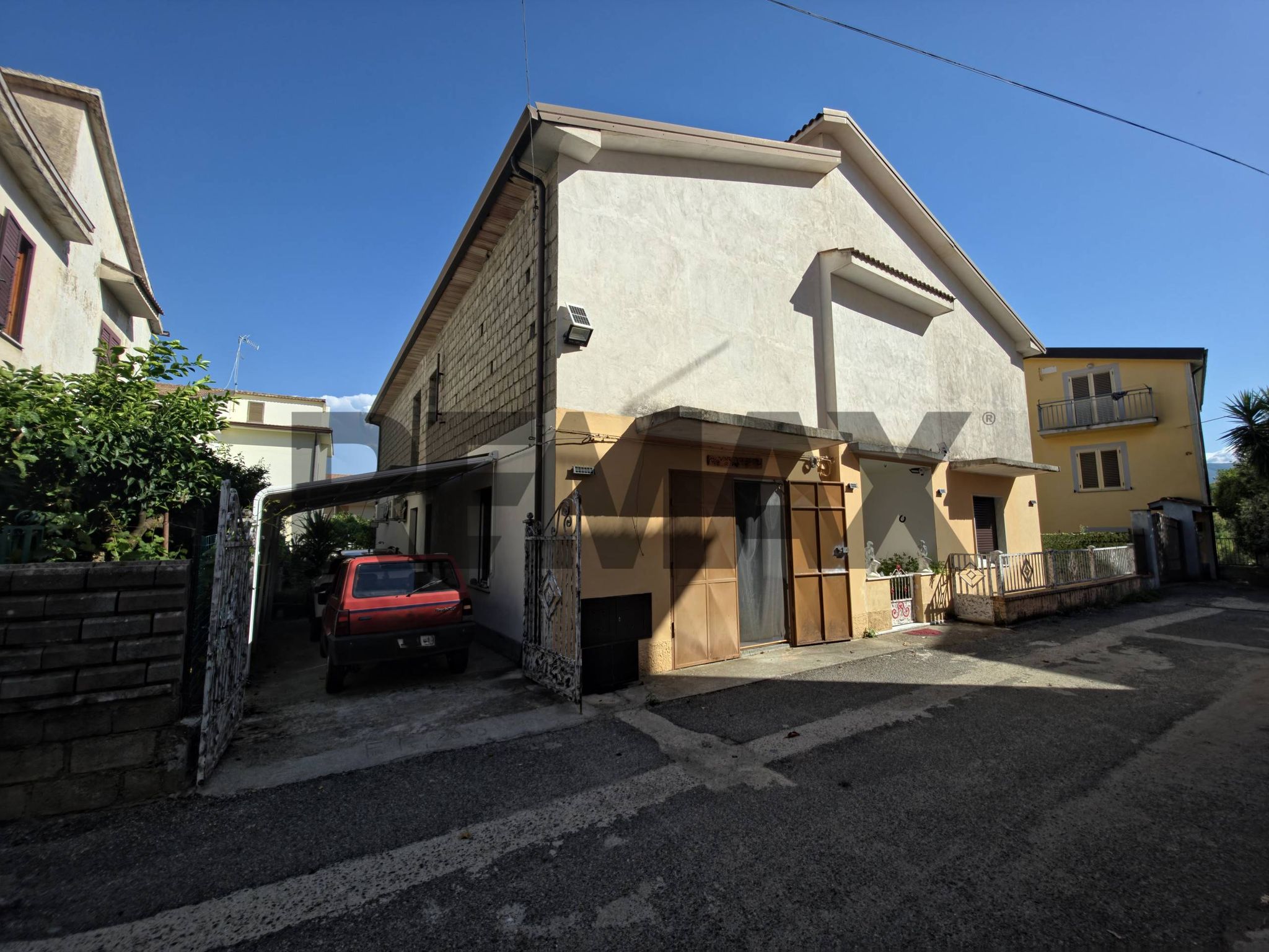 Property in San Sosti