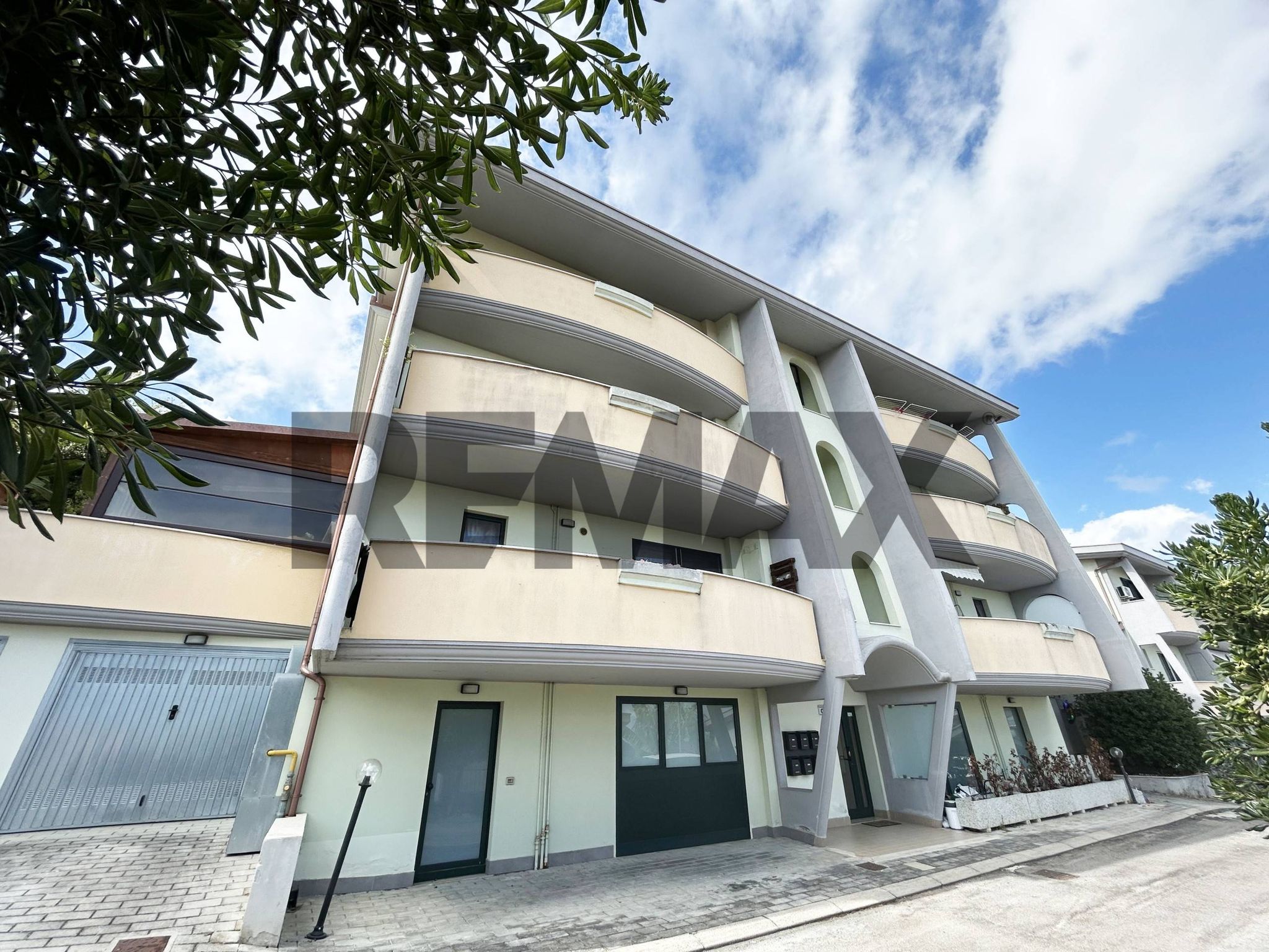 Edificio all'aperto