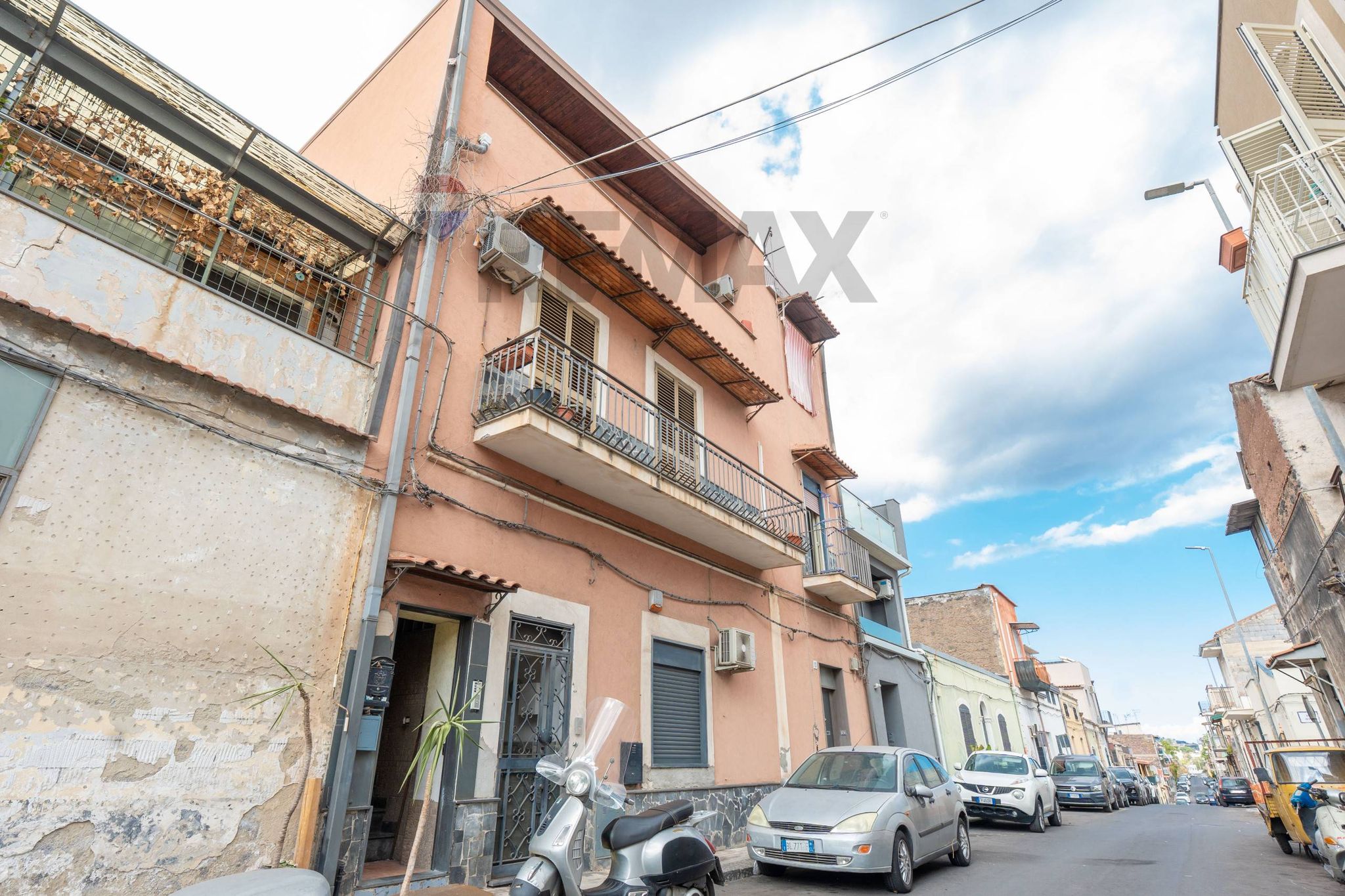 Edificio all'aperto