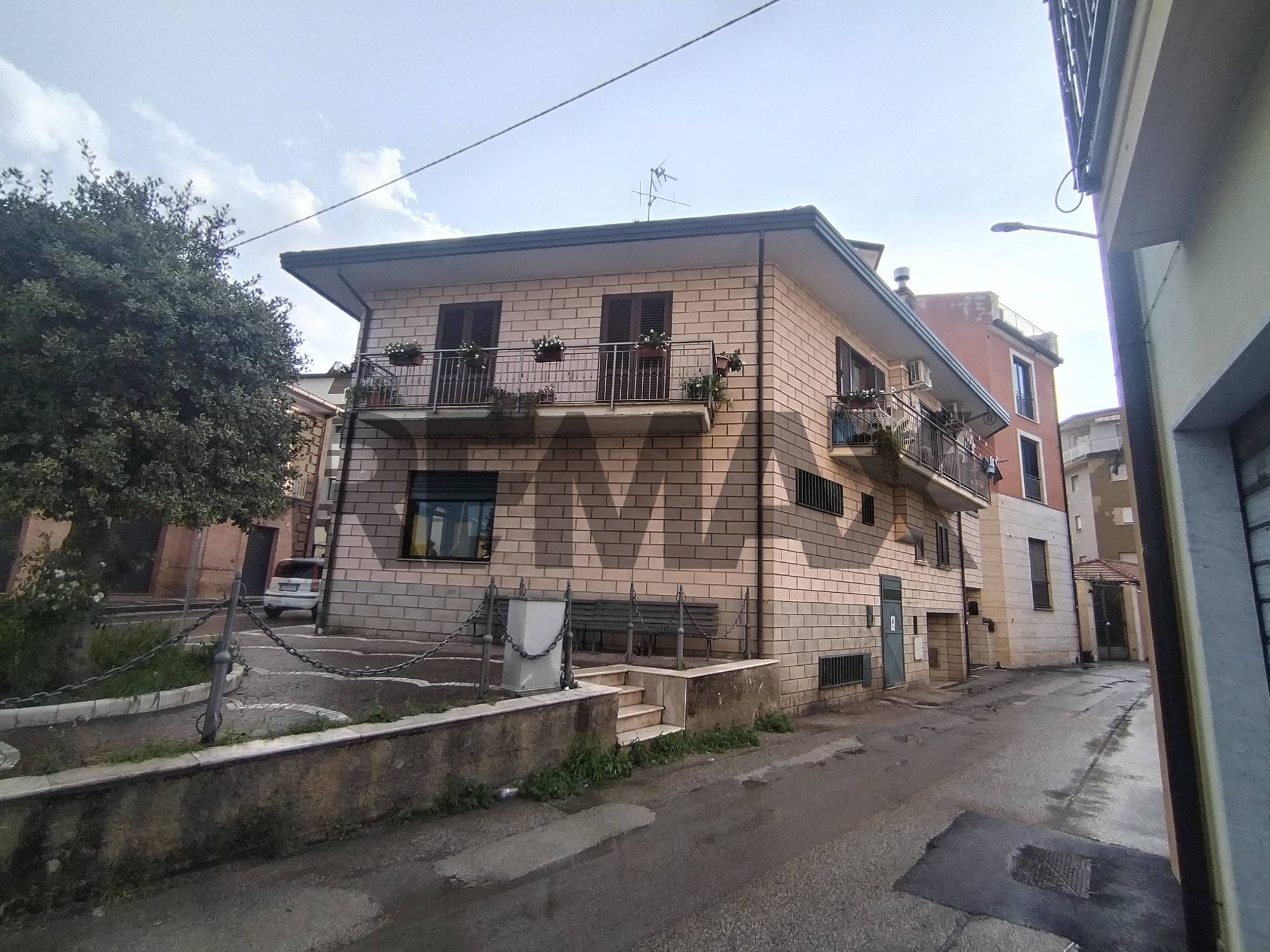 Edificio all'aperto