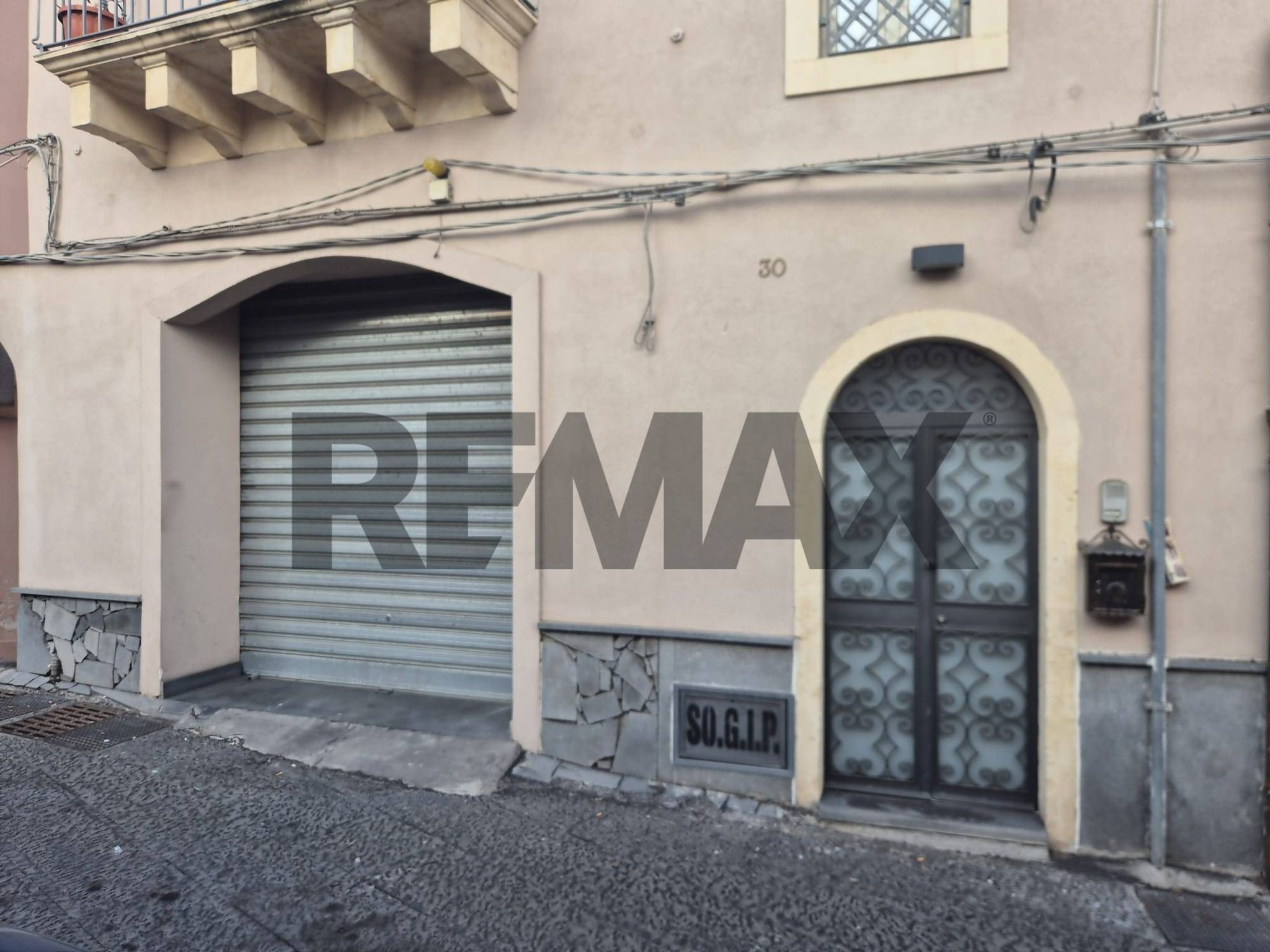 Edificio all'aperto