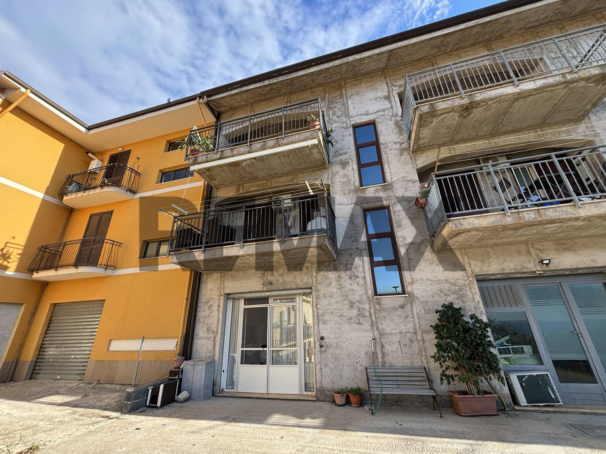 Edificio all'aperto