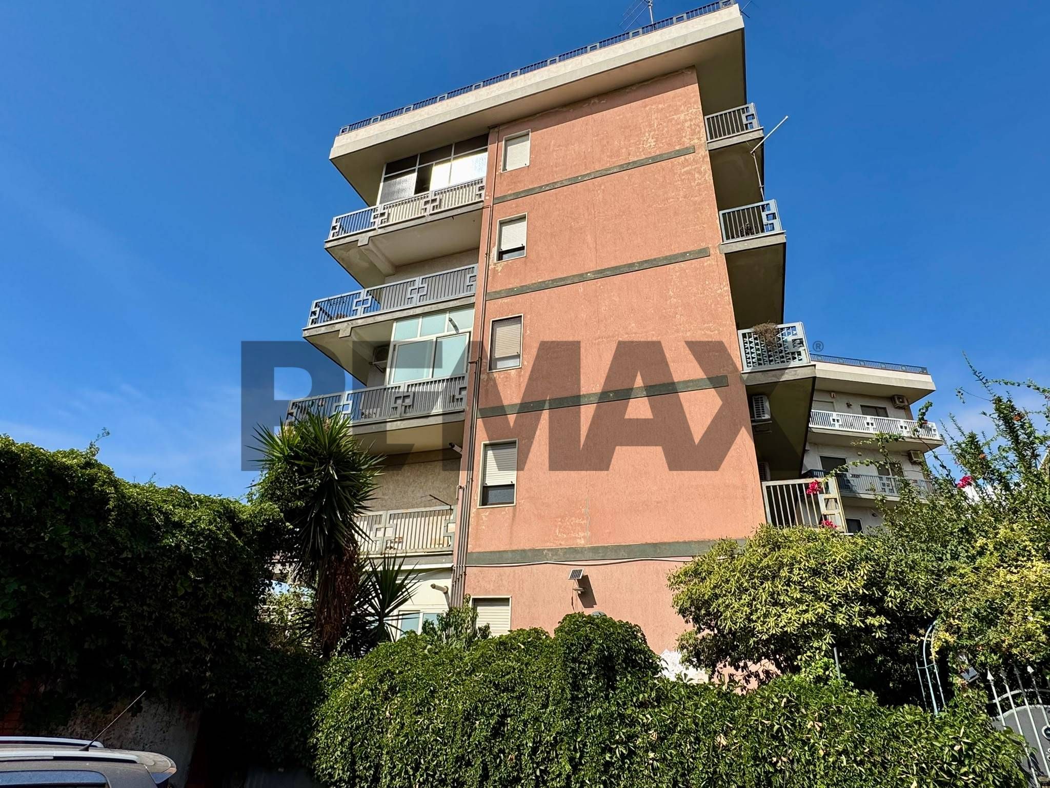 Edificio all'aperto