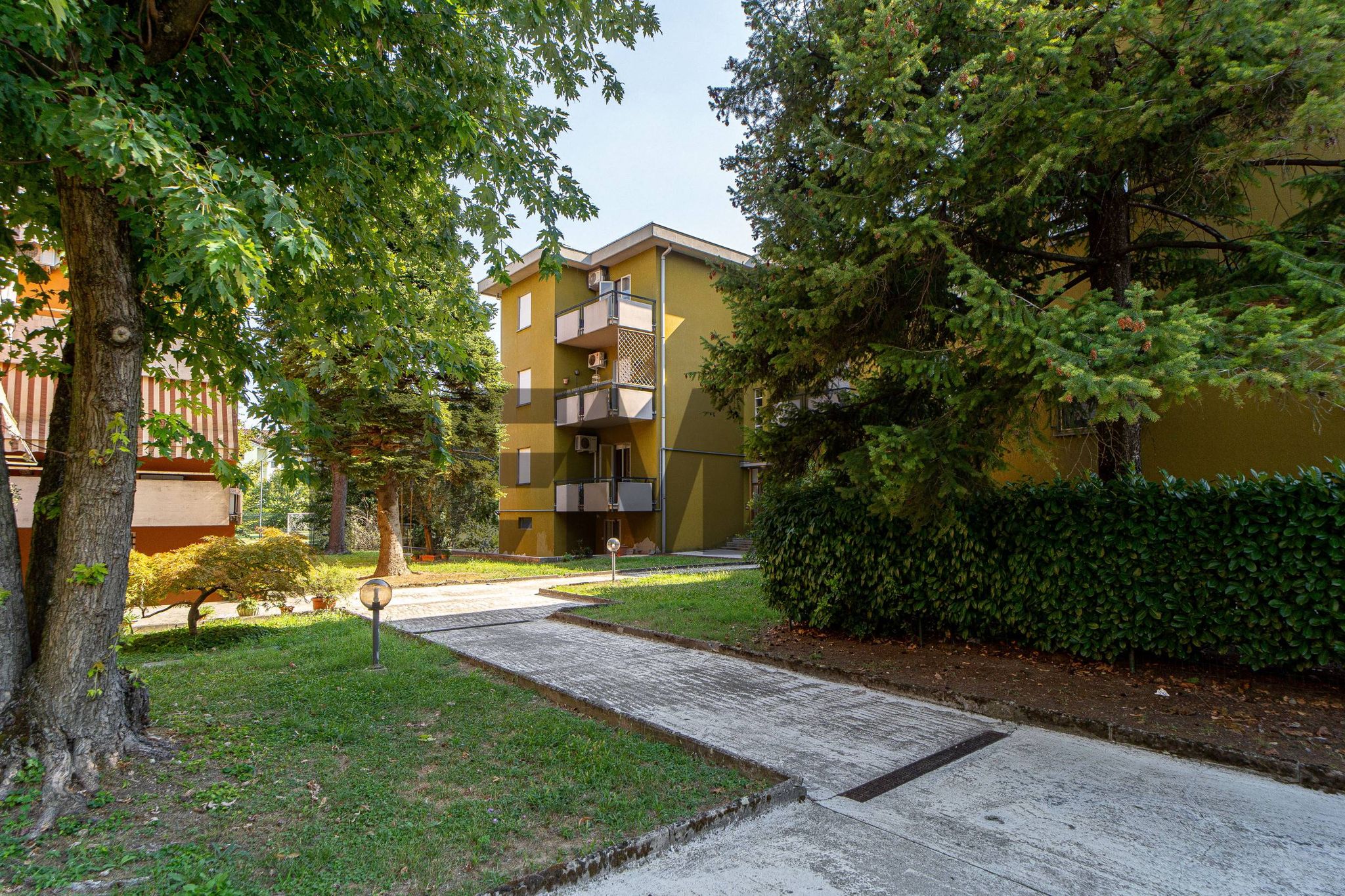 Edificio all'aperto