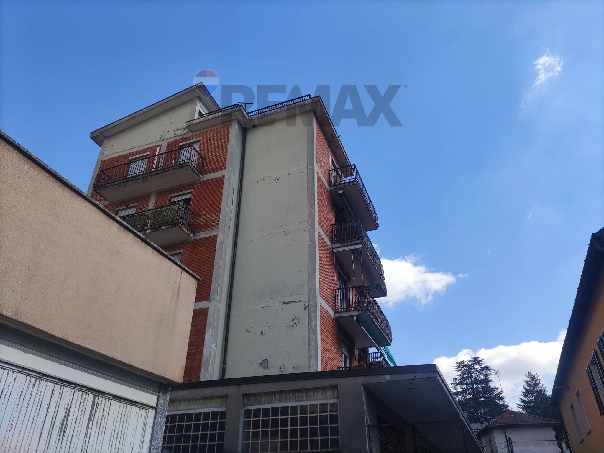 Edificio all'aperto