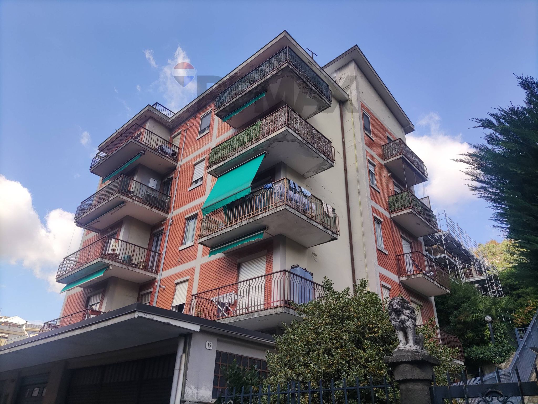 Edificio all'aperto