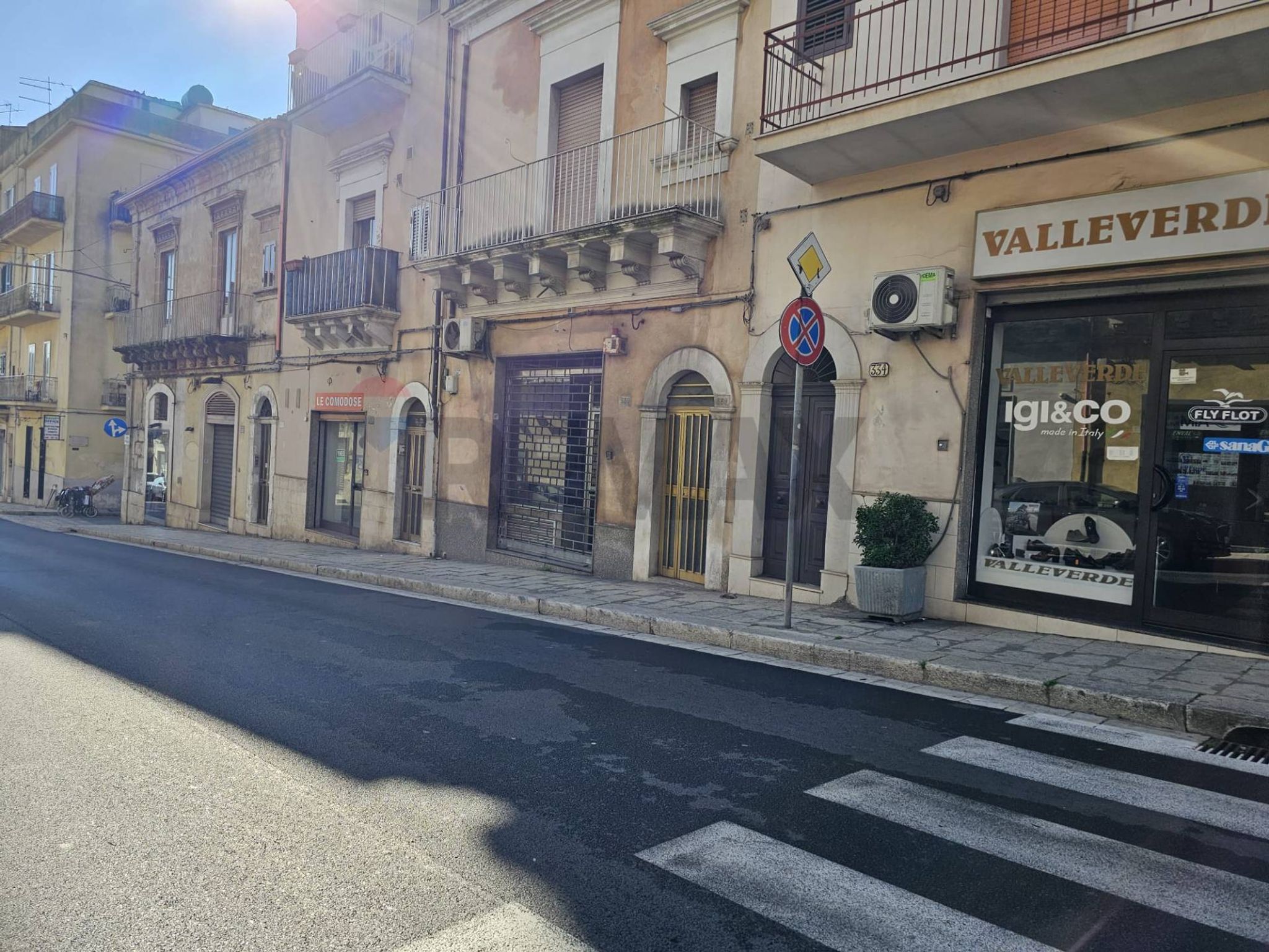 Edificio all'aperto