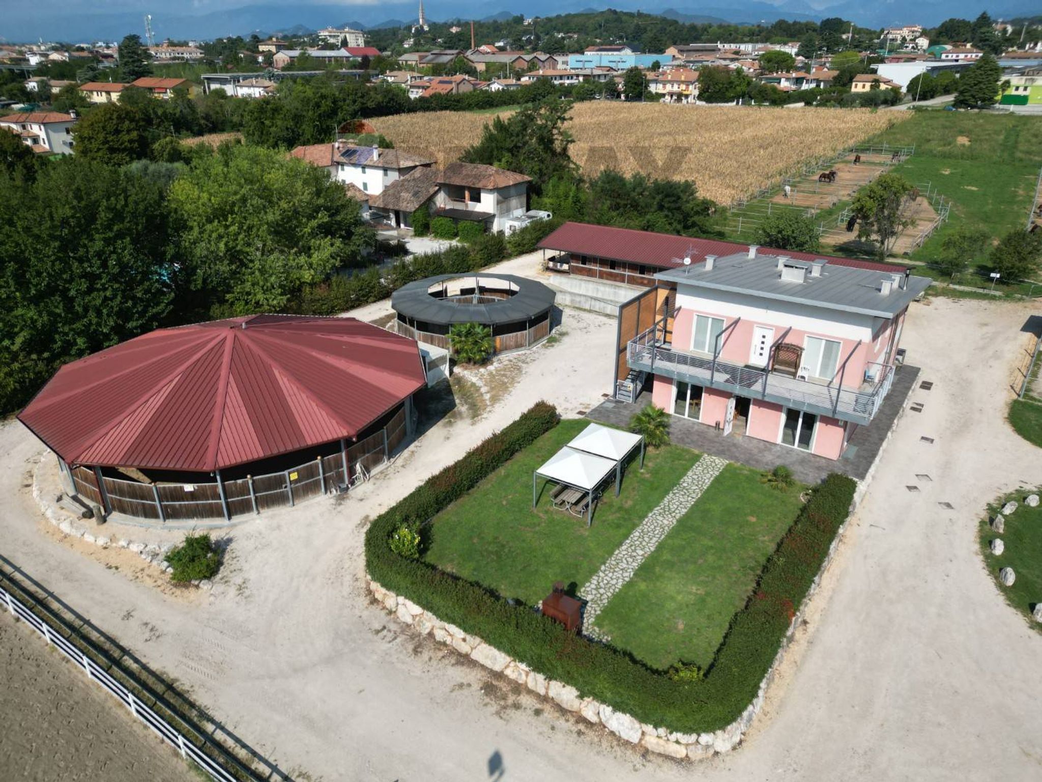 Casa all'aperto