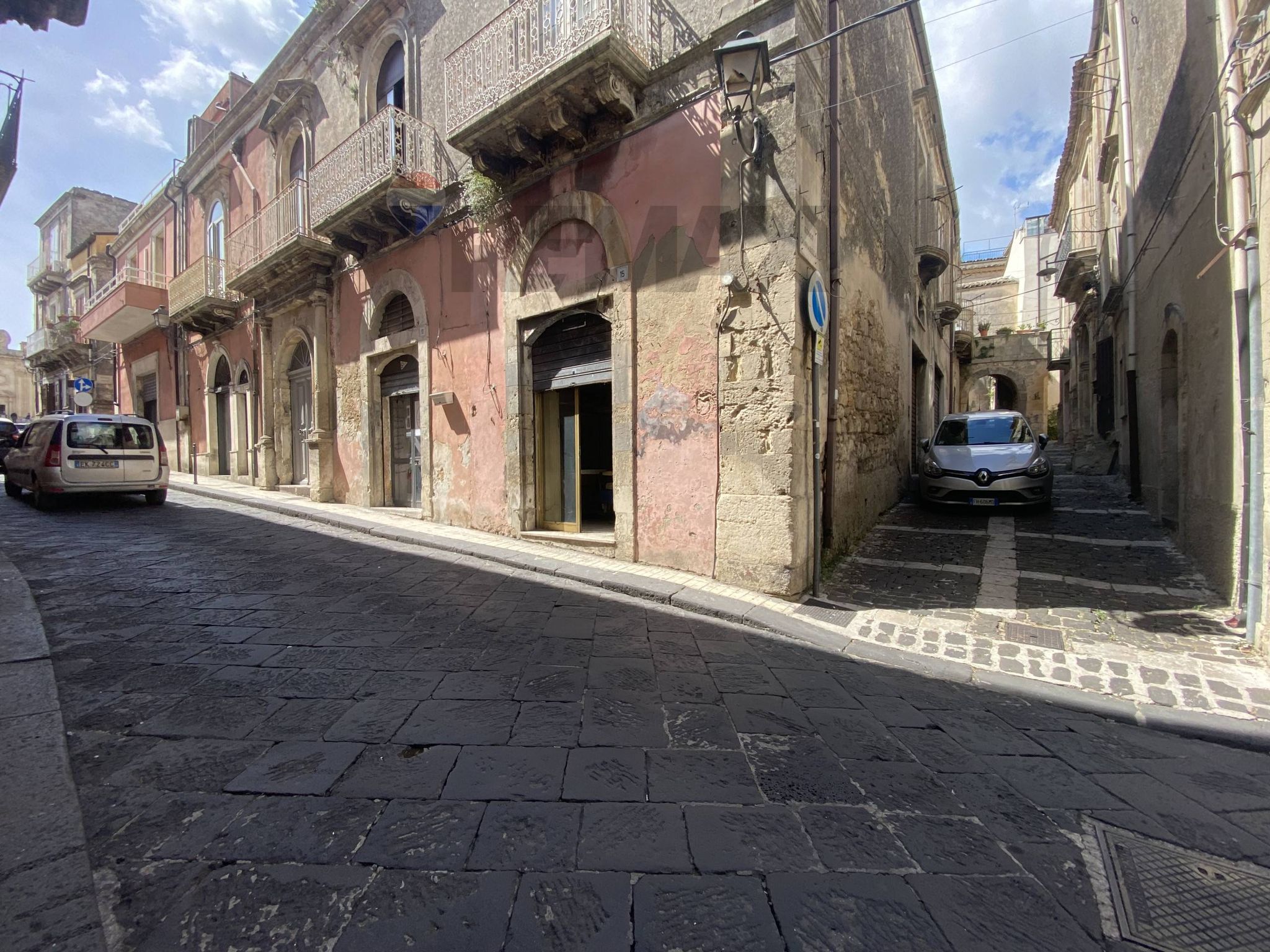 Edificio all'aperto