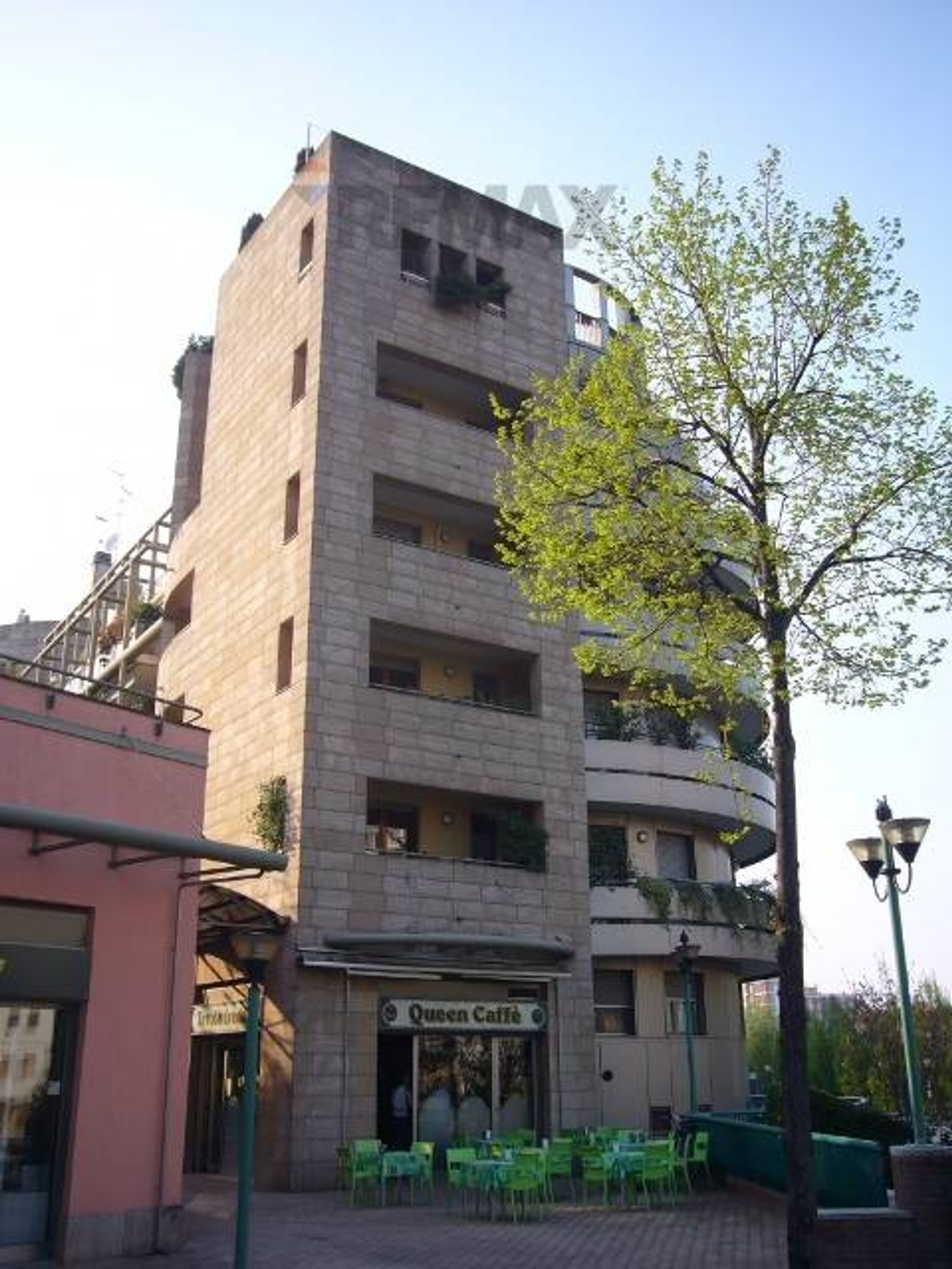 Edificio all'aperto