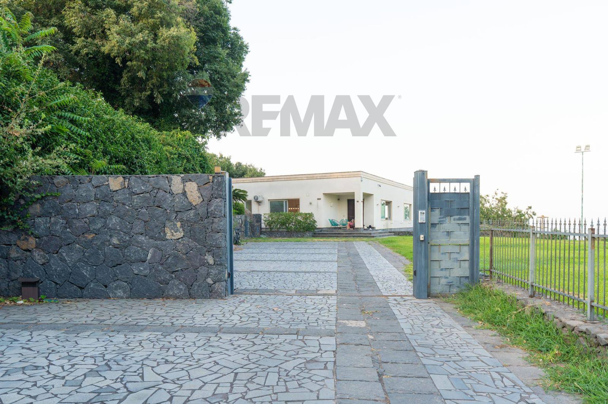Property in Valverde
