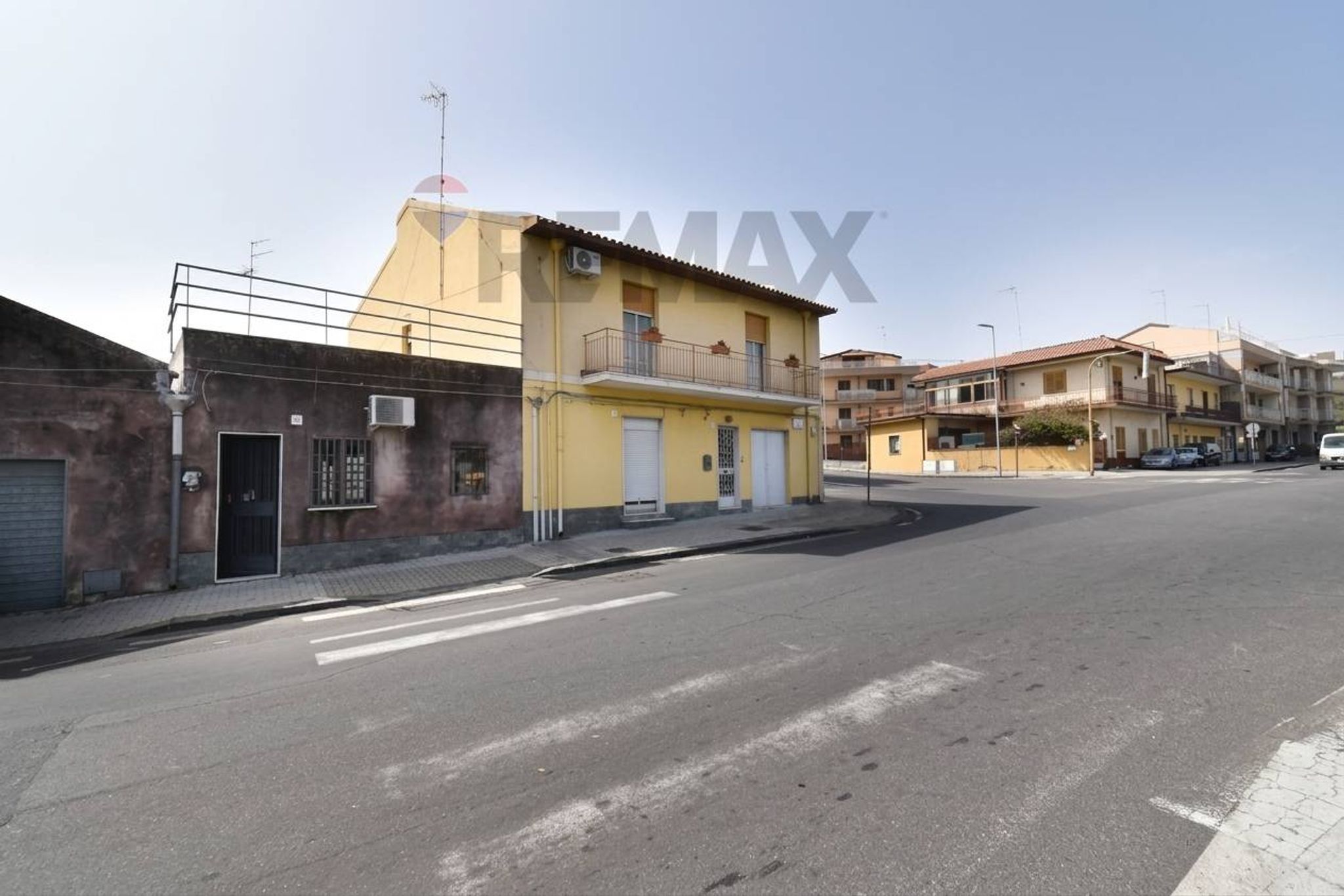 Immobile a Acireale