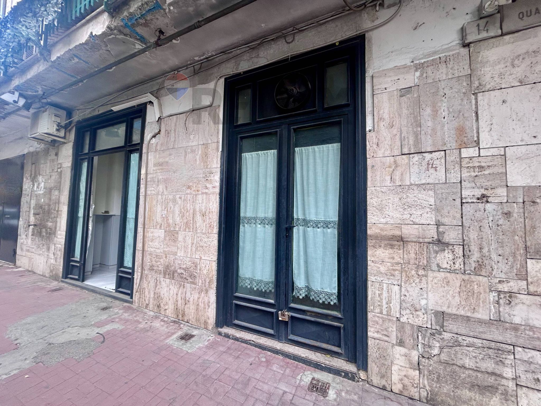 Edificio all'aperto
