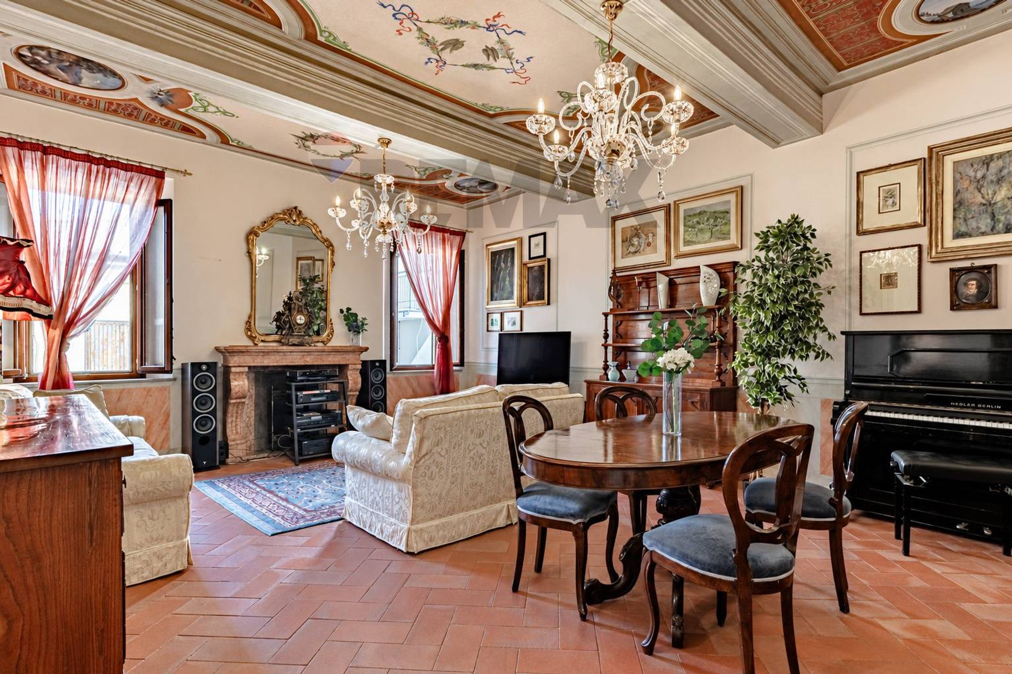 Property in Cento