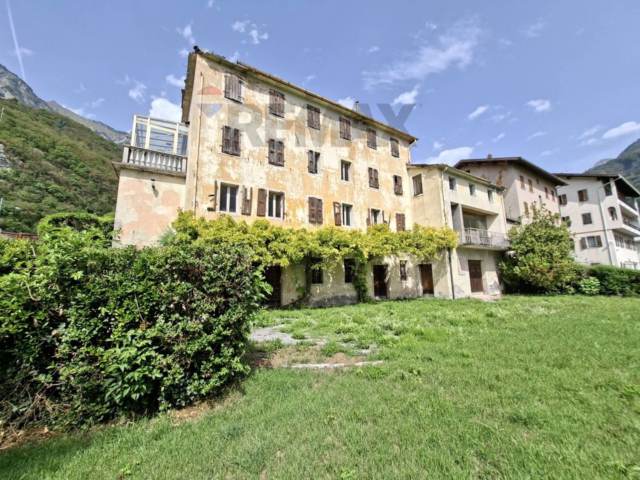 Edificio all'aperto