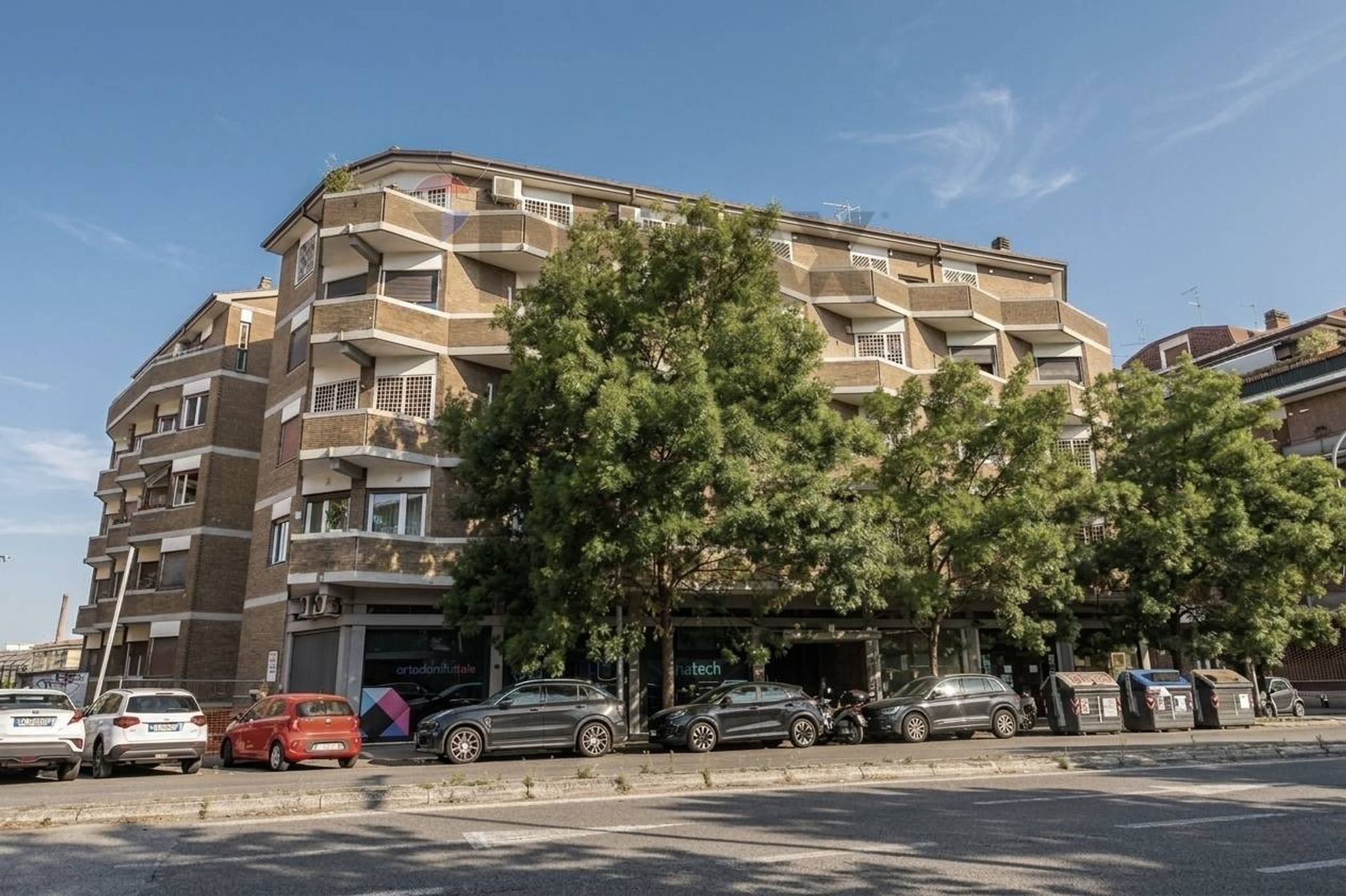 Edificio all'aperto