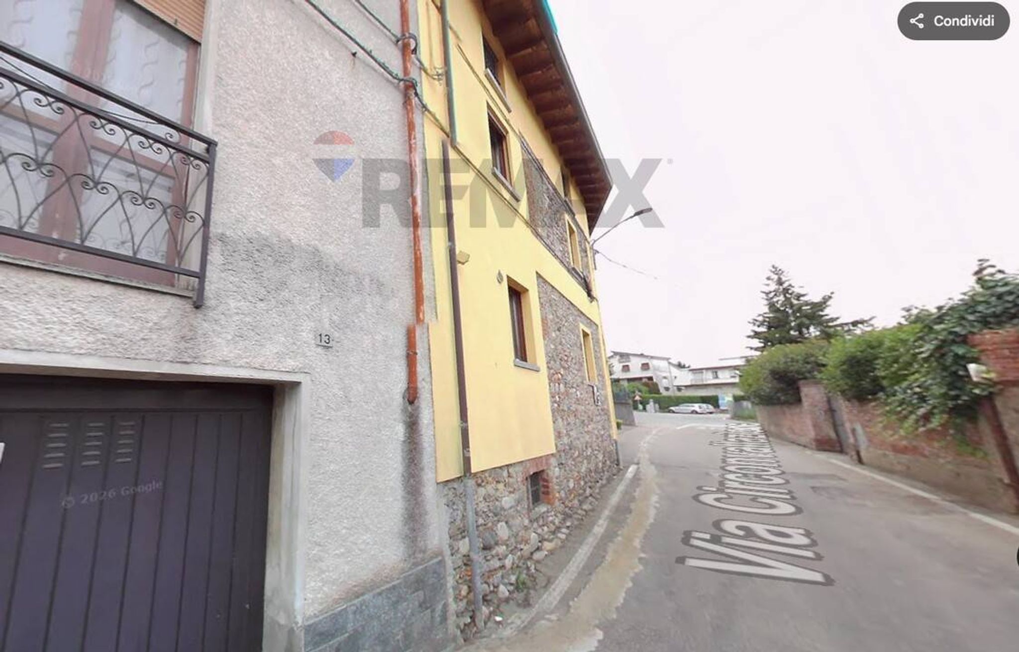 Edificio all'aperto