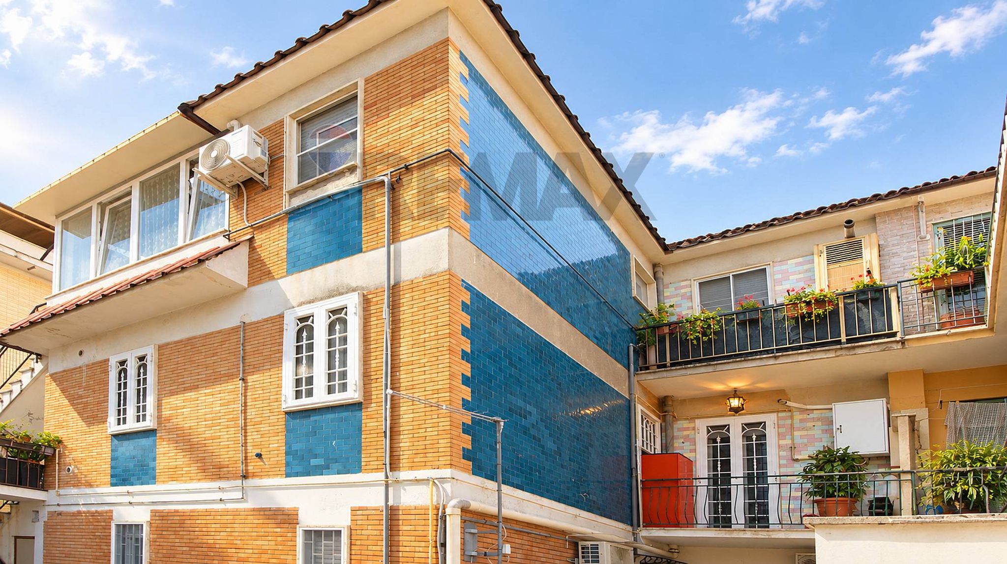 Edificio all'aperto