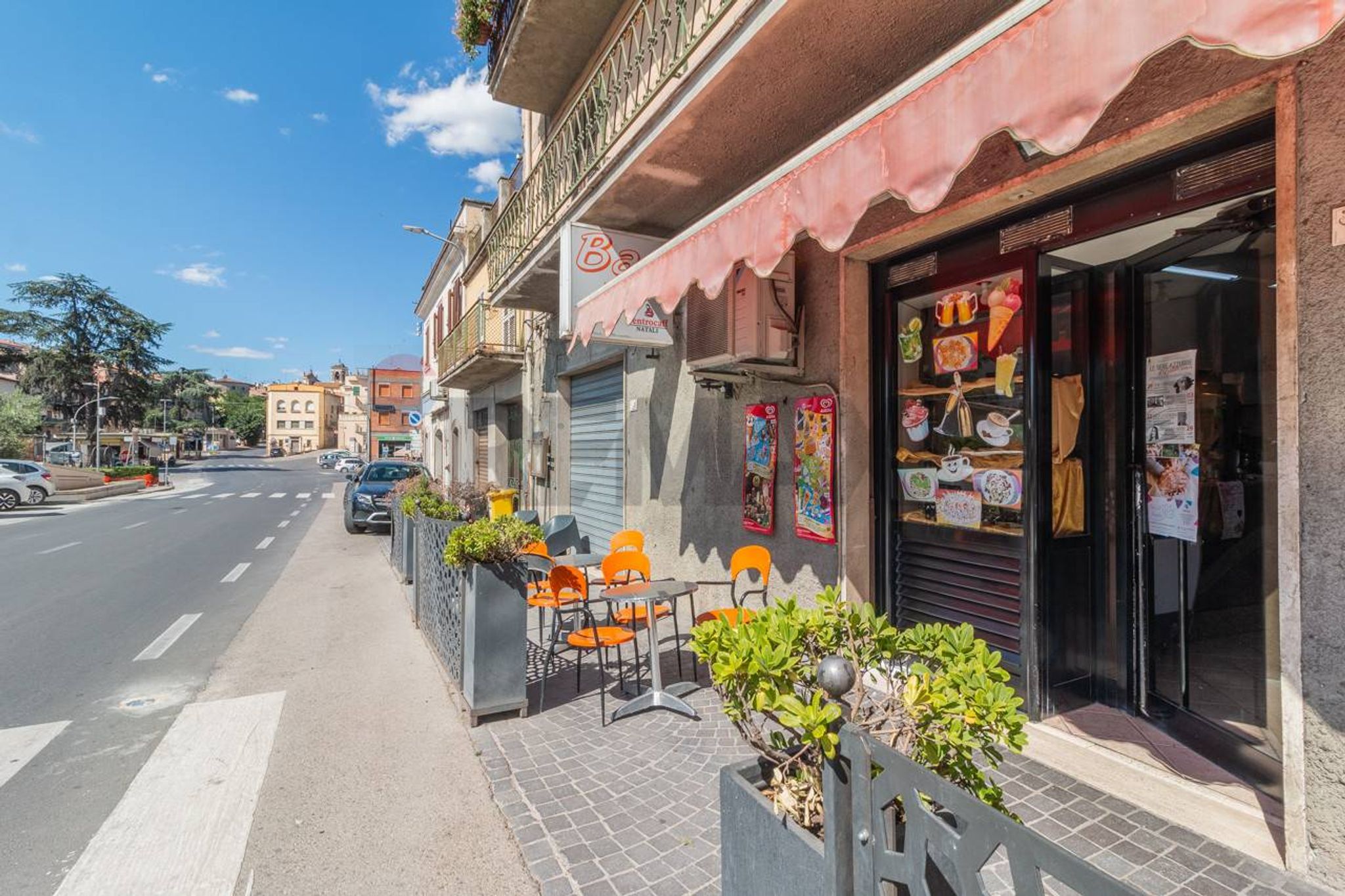 Edificio all'aperto