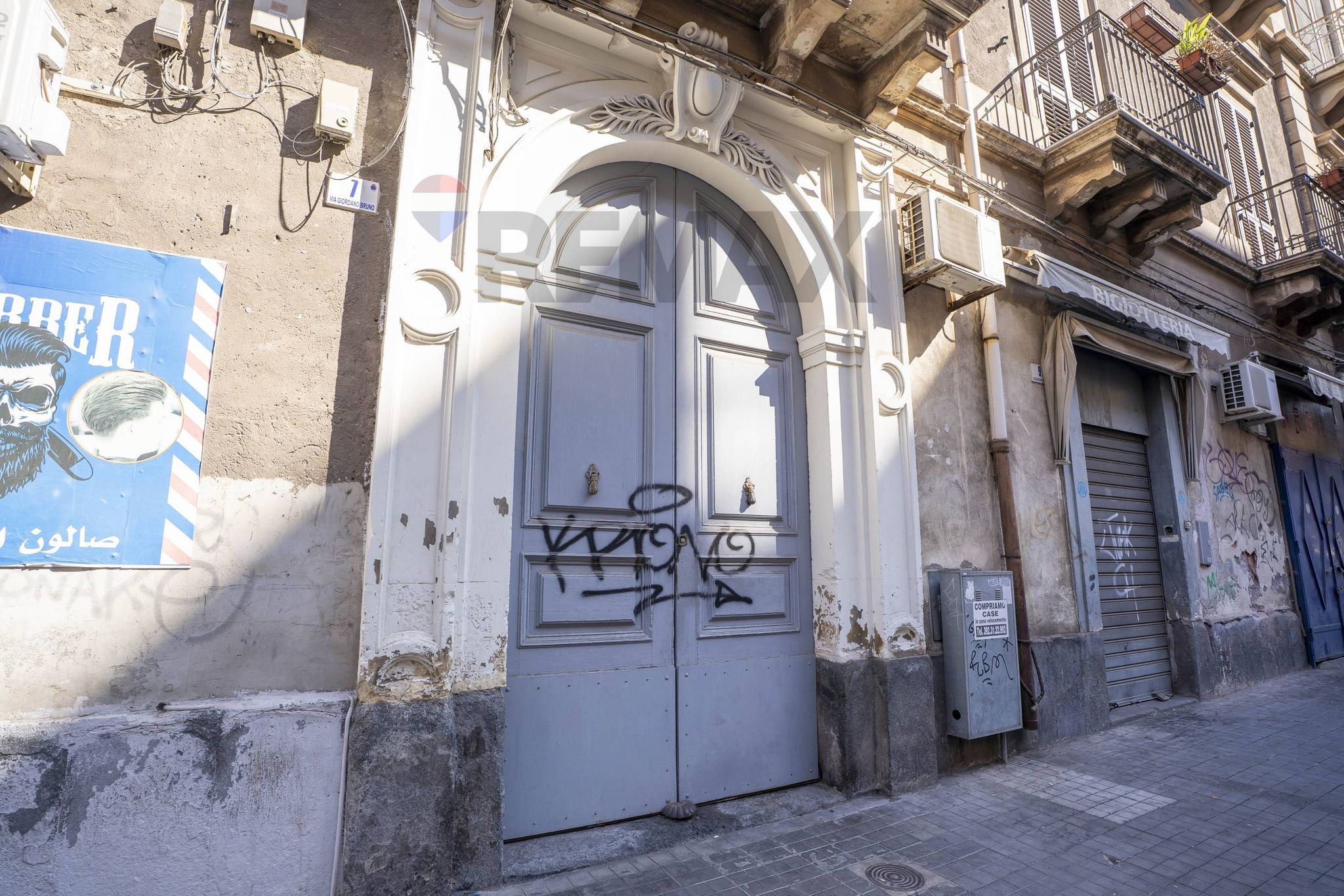Edificio all'aperto