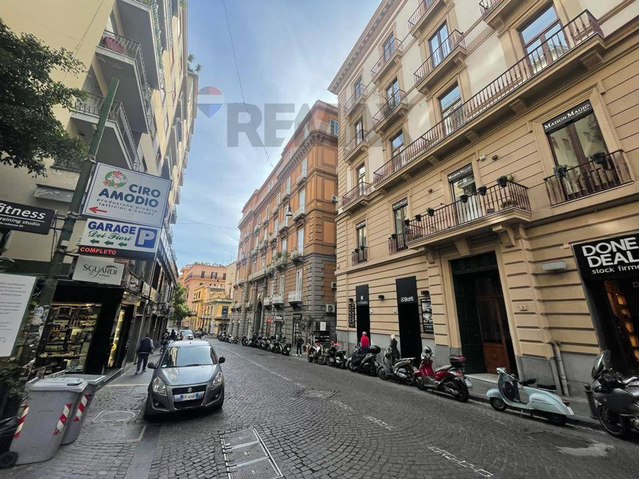 Edificio all'aperto