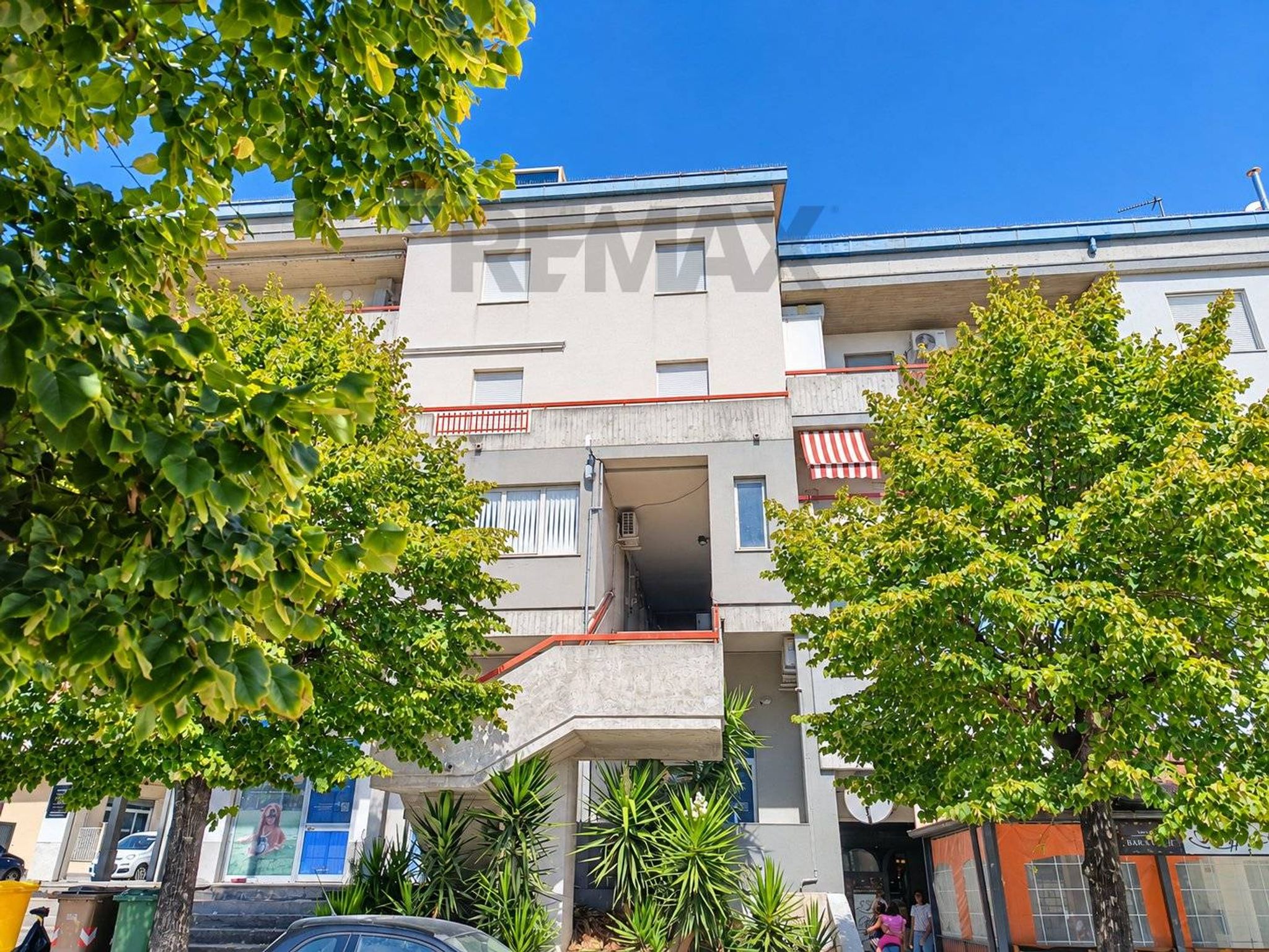 Edificio all'aperto
