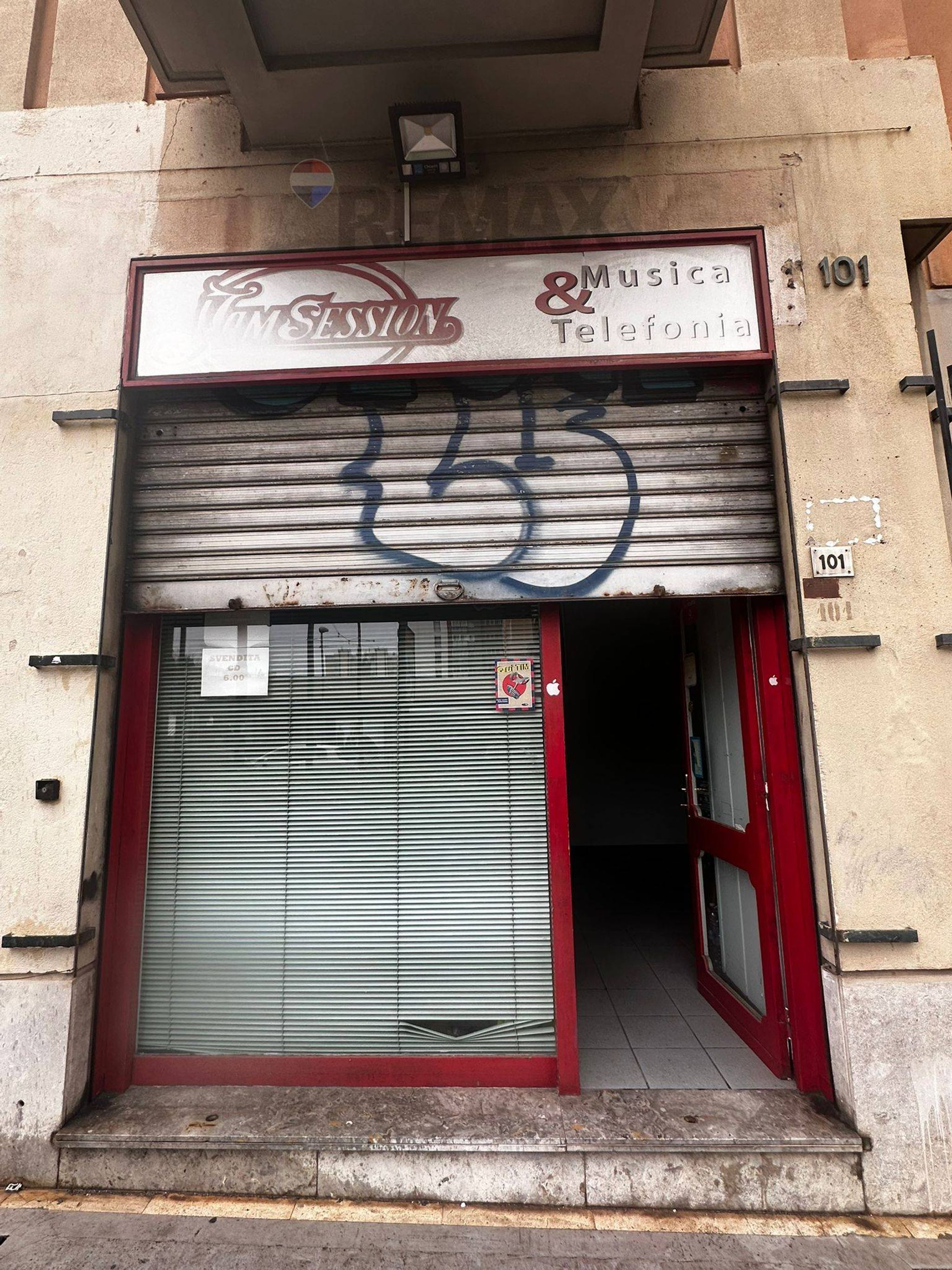 Edificio all'aperto