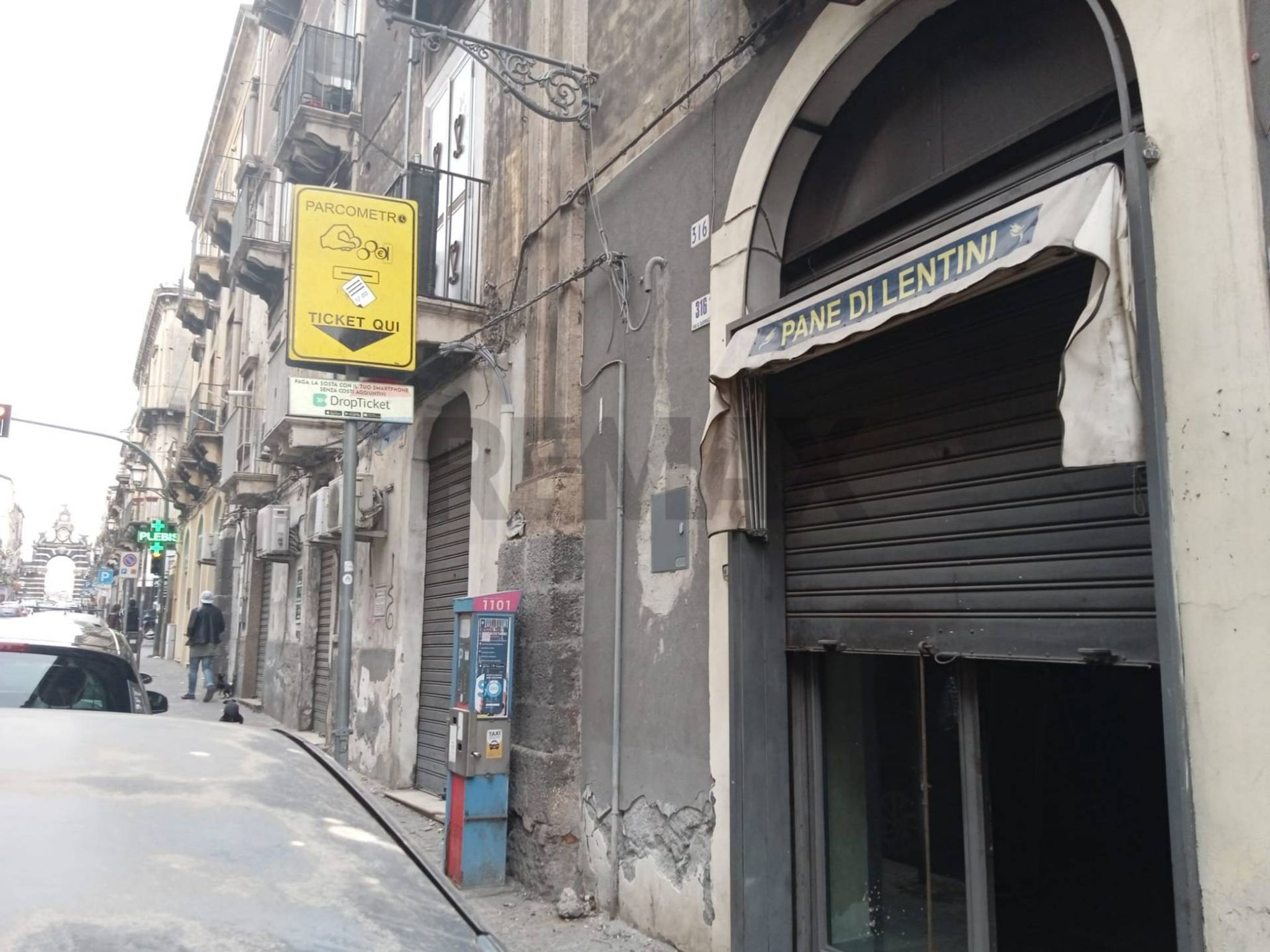 Edificio all'aperto