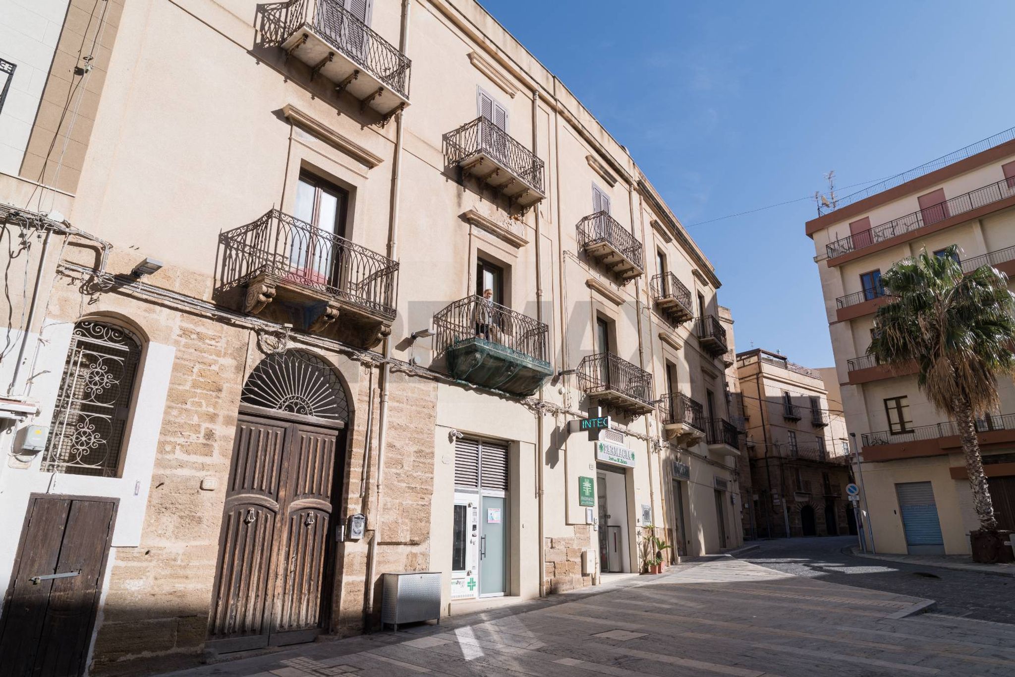 Edificio all'aperto