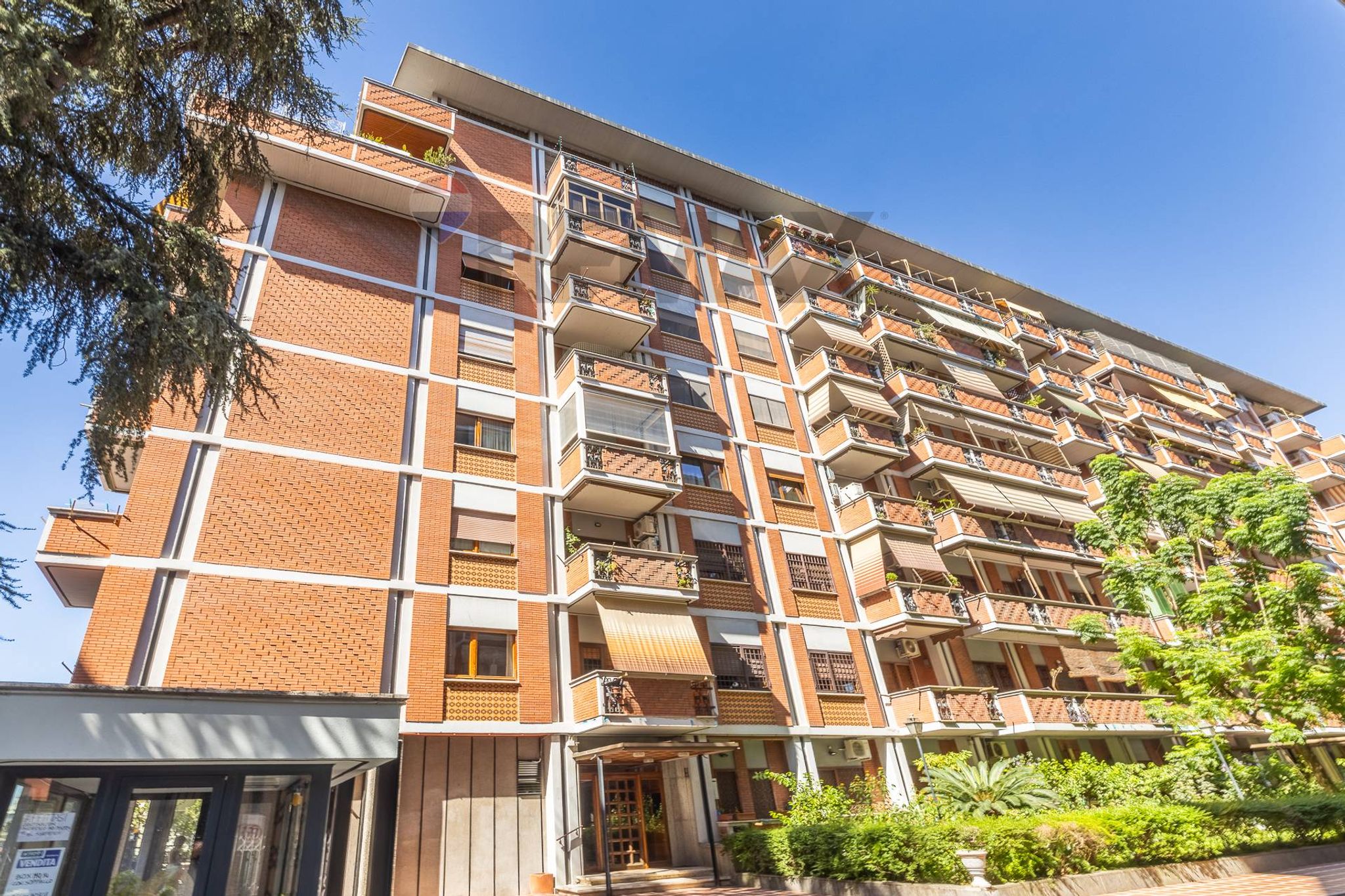 Property in Roma