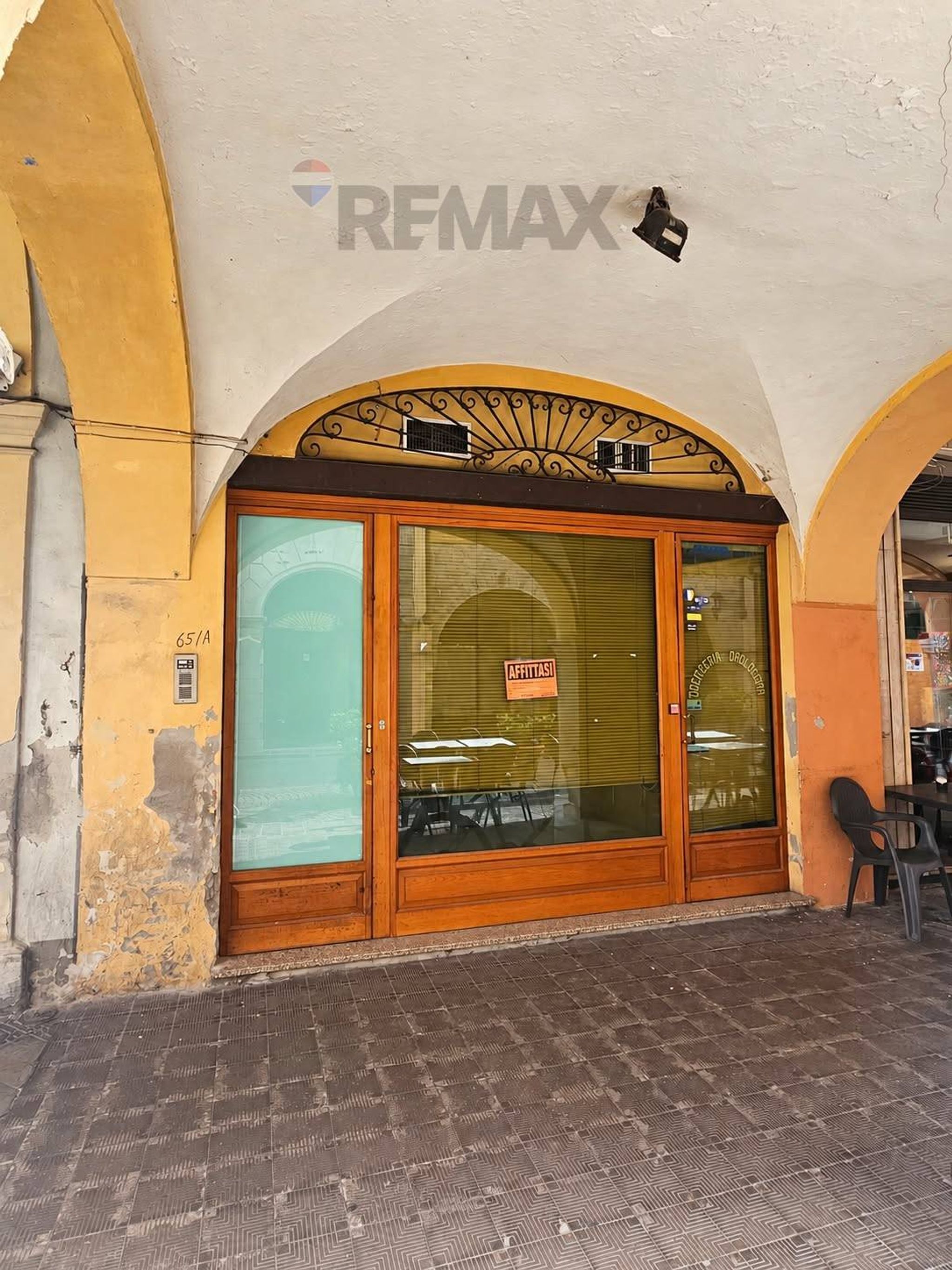 Edificio all'aperto