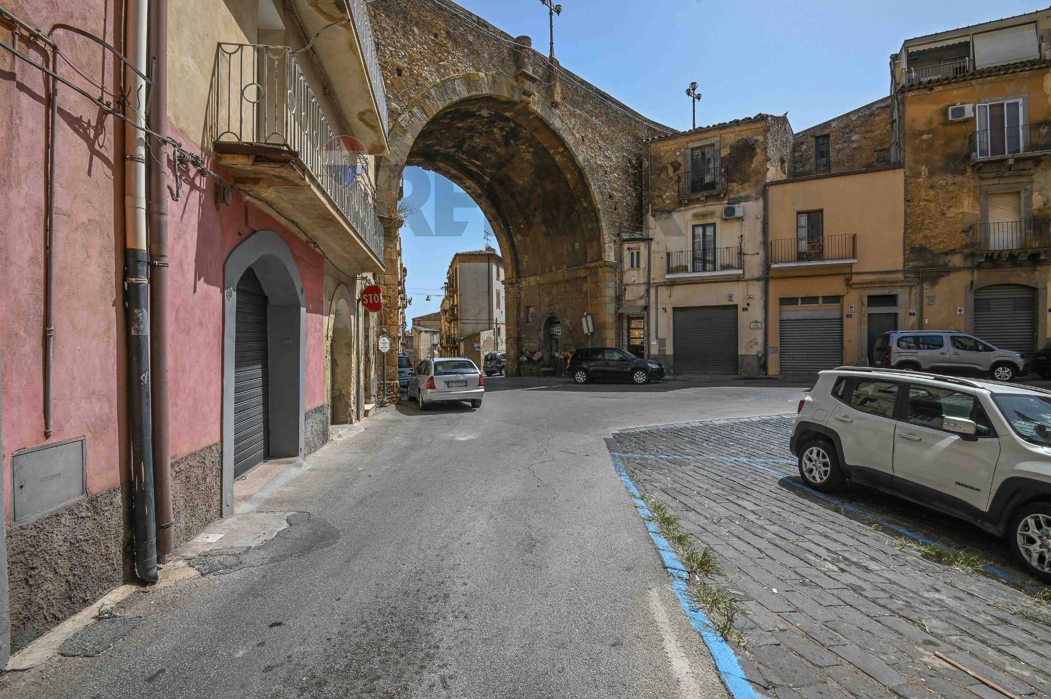 Edificio all'aperto