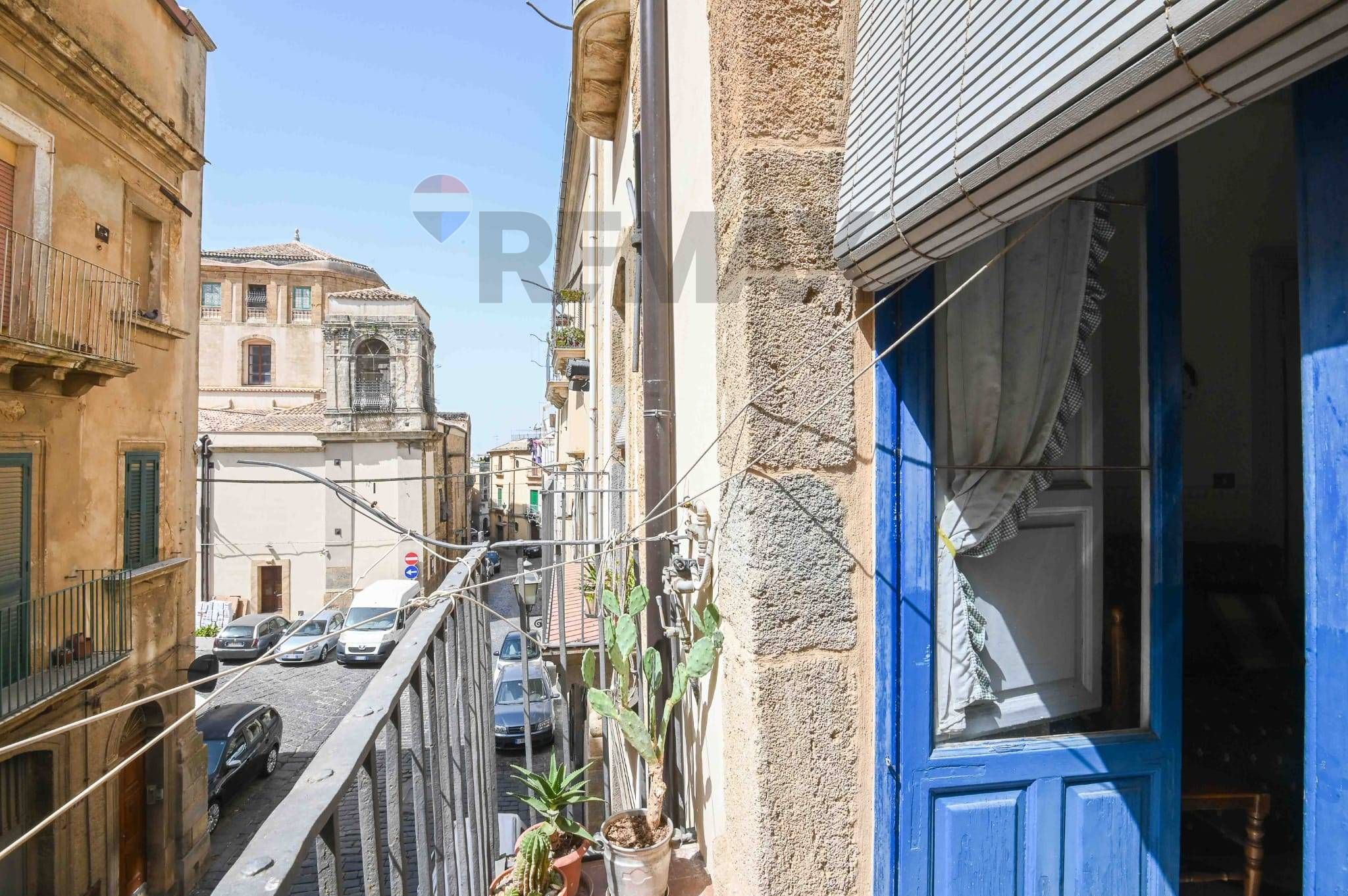 Immobile a Caltagirone
