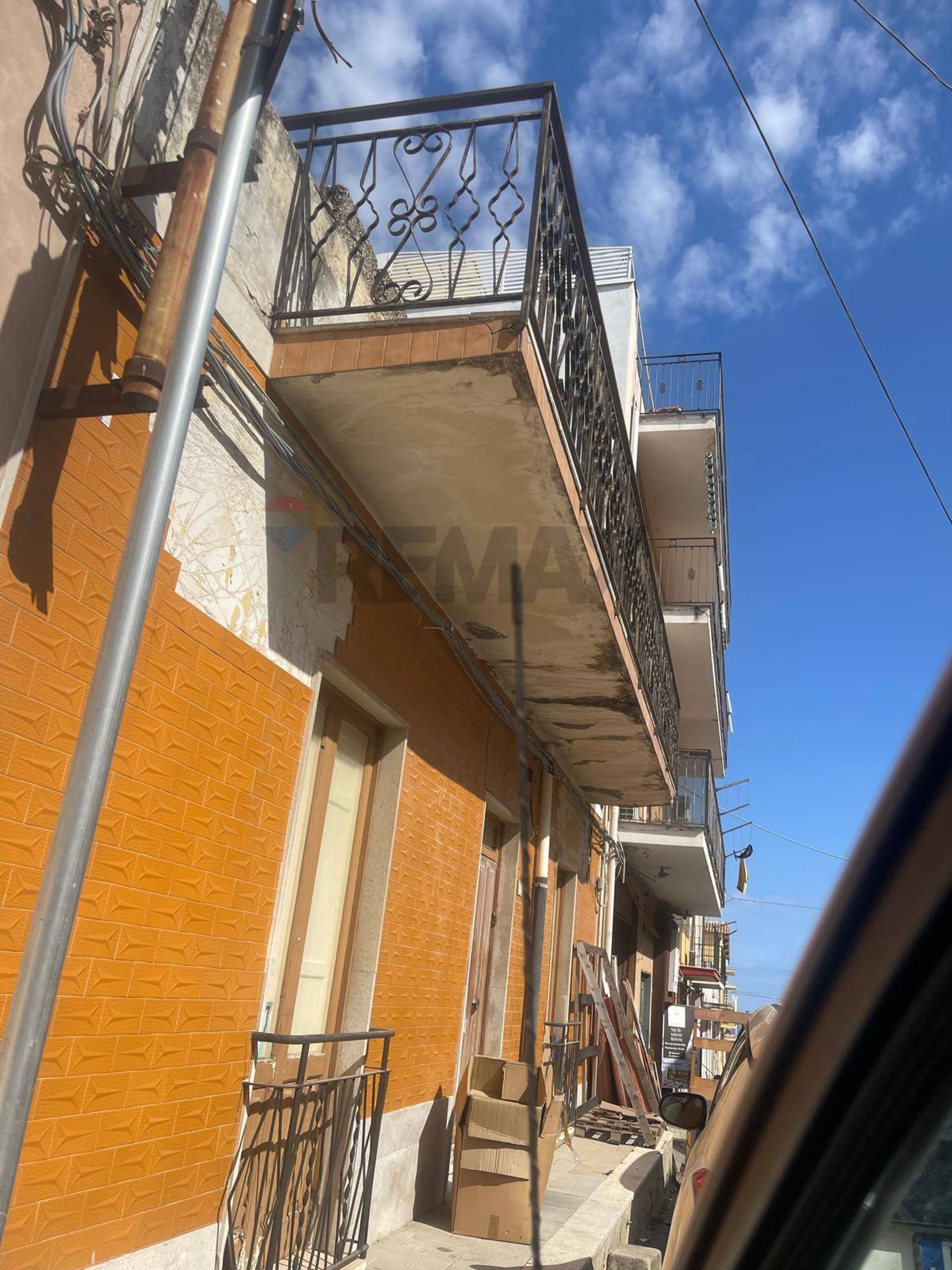 Edificio all'aperto