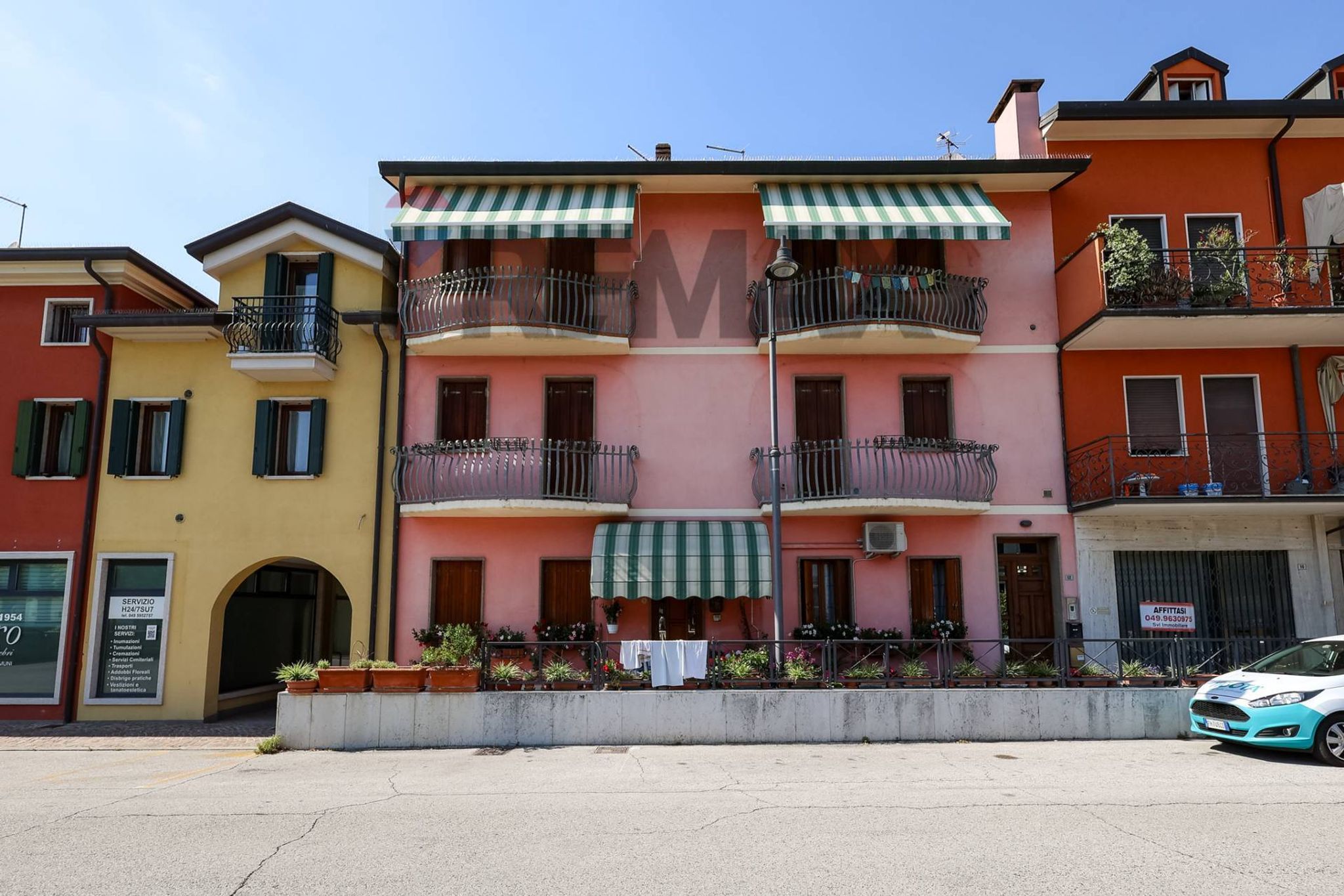Edificio all'aperto