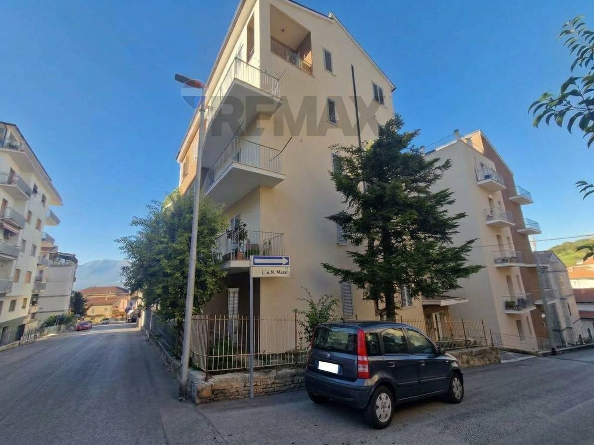 Edificio all'aperto