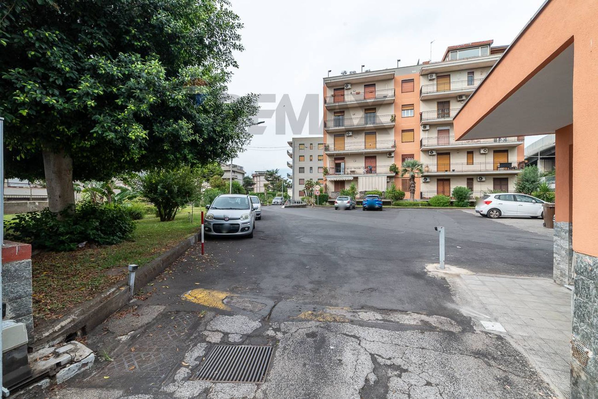 Edificio all'aperto