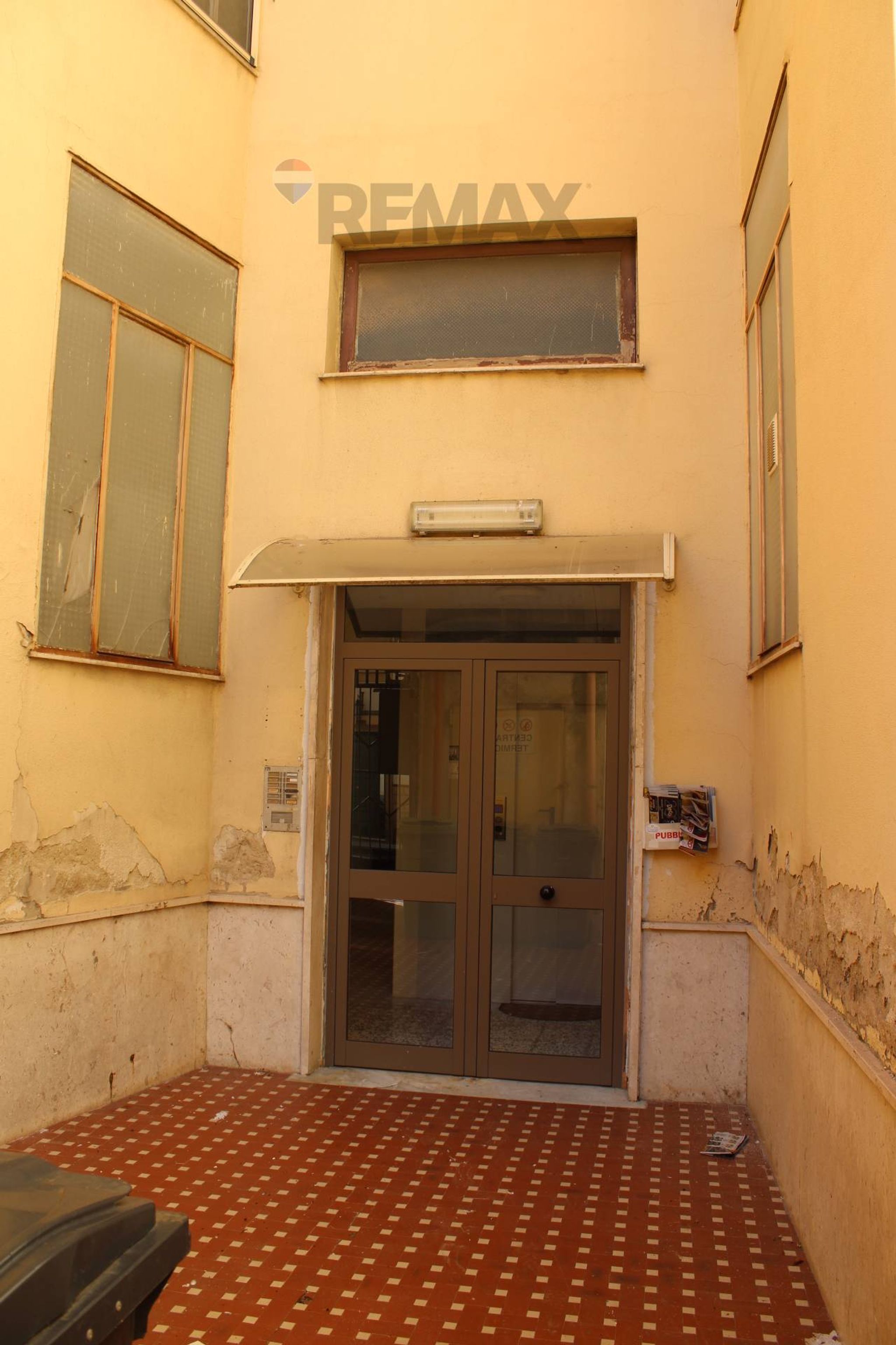 Edificio all'aperto