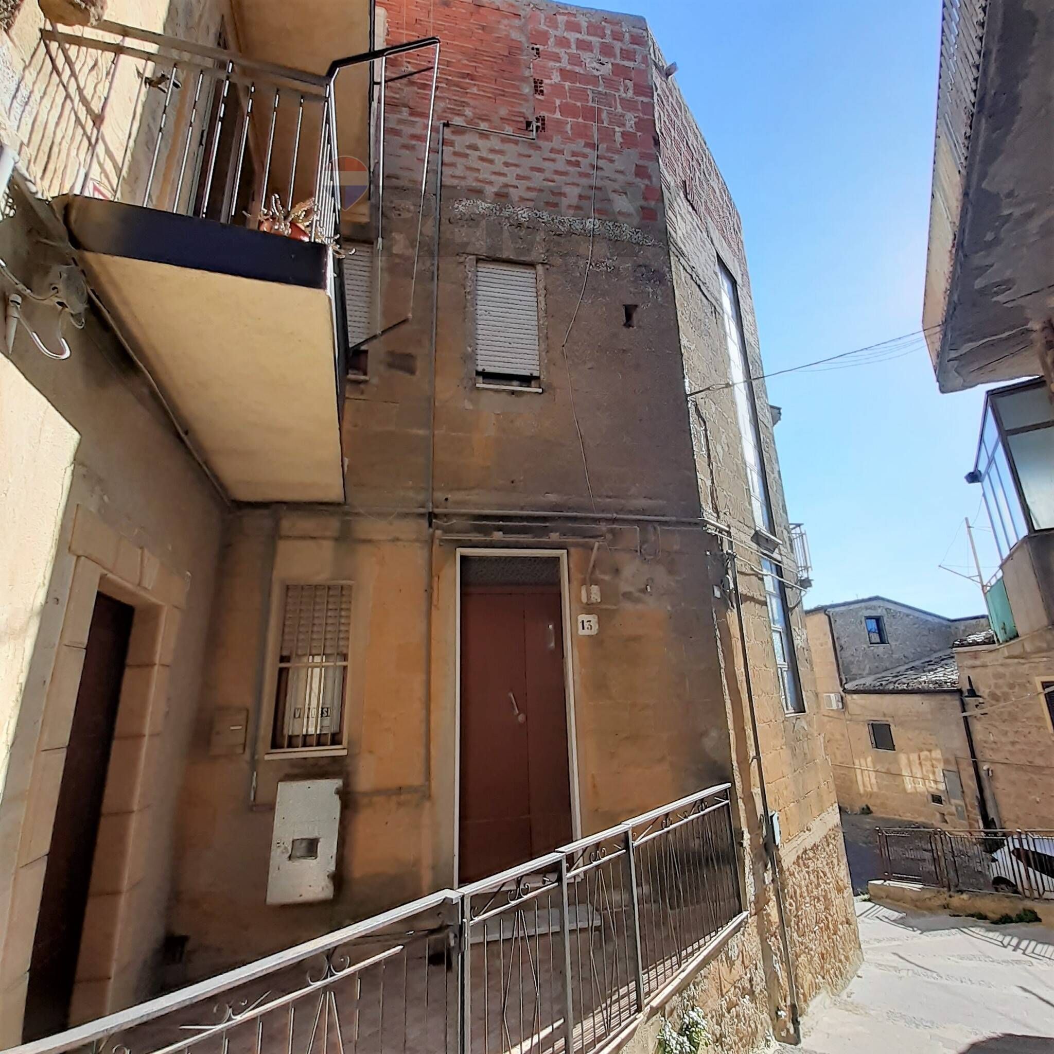 Edificio all'aperto
