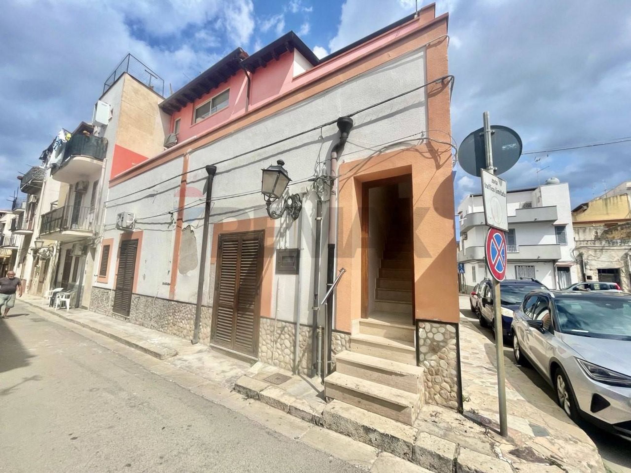 Edificio all'aperto