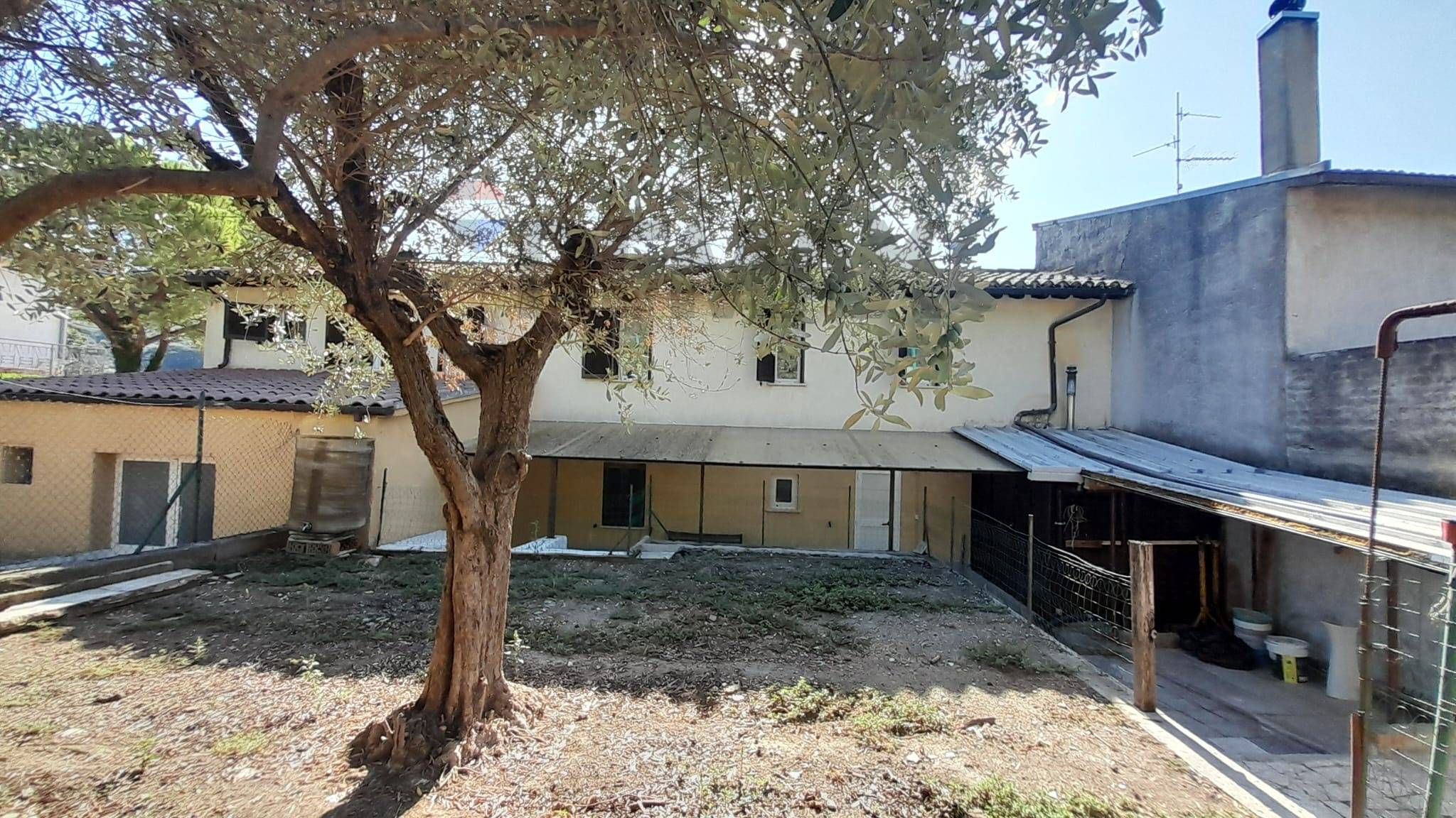 Casa all'aperto