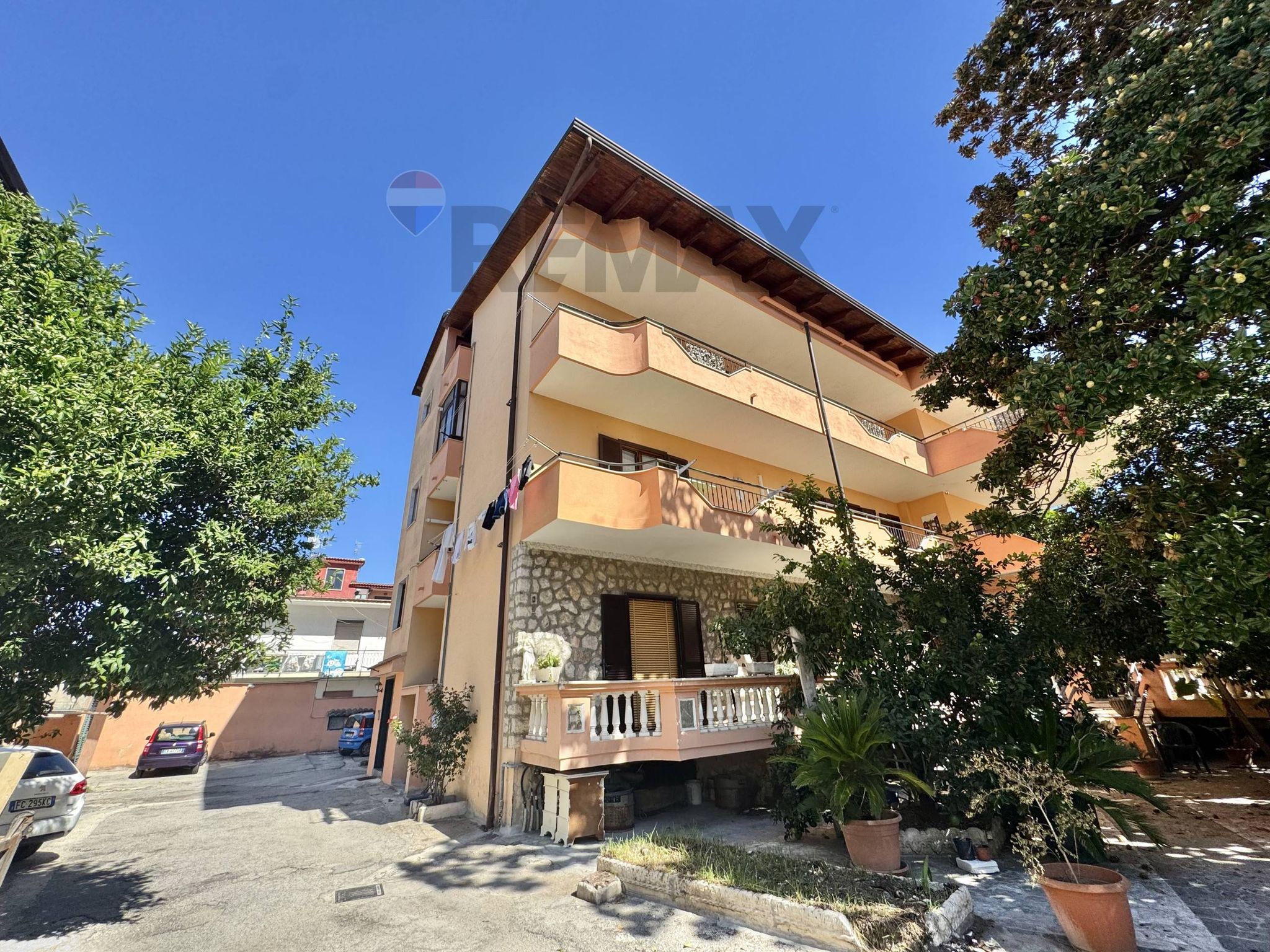 Edificio all'aperto