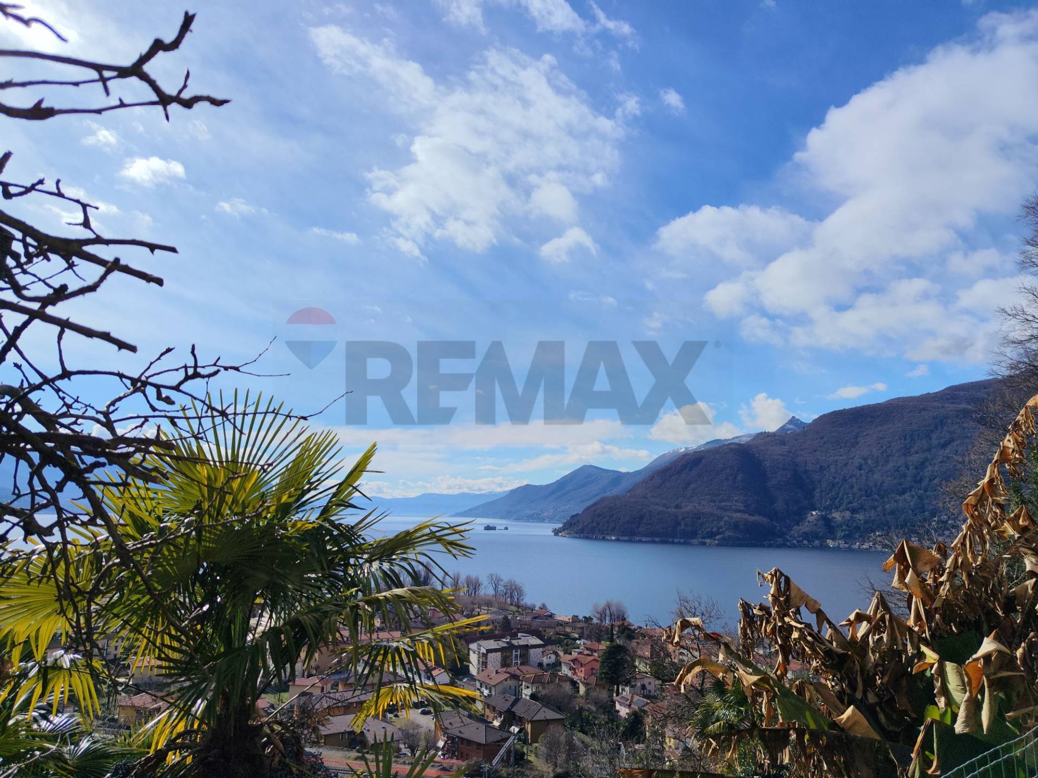 Immobile a Maccagno con Pino e Veddasca