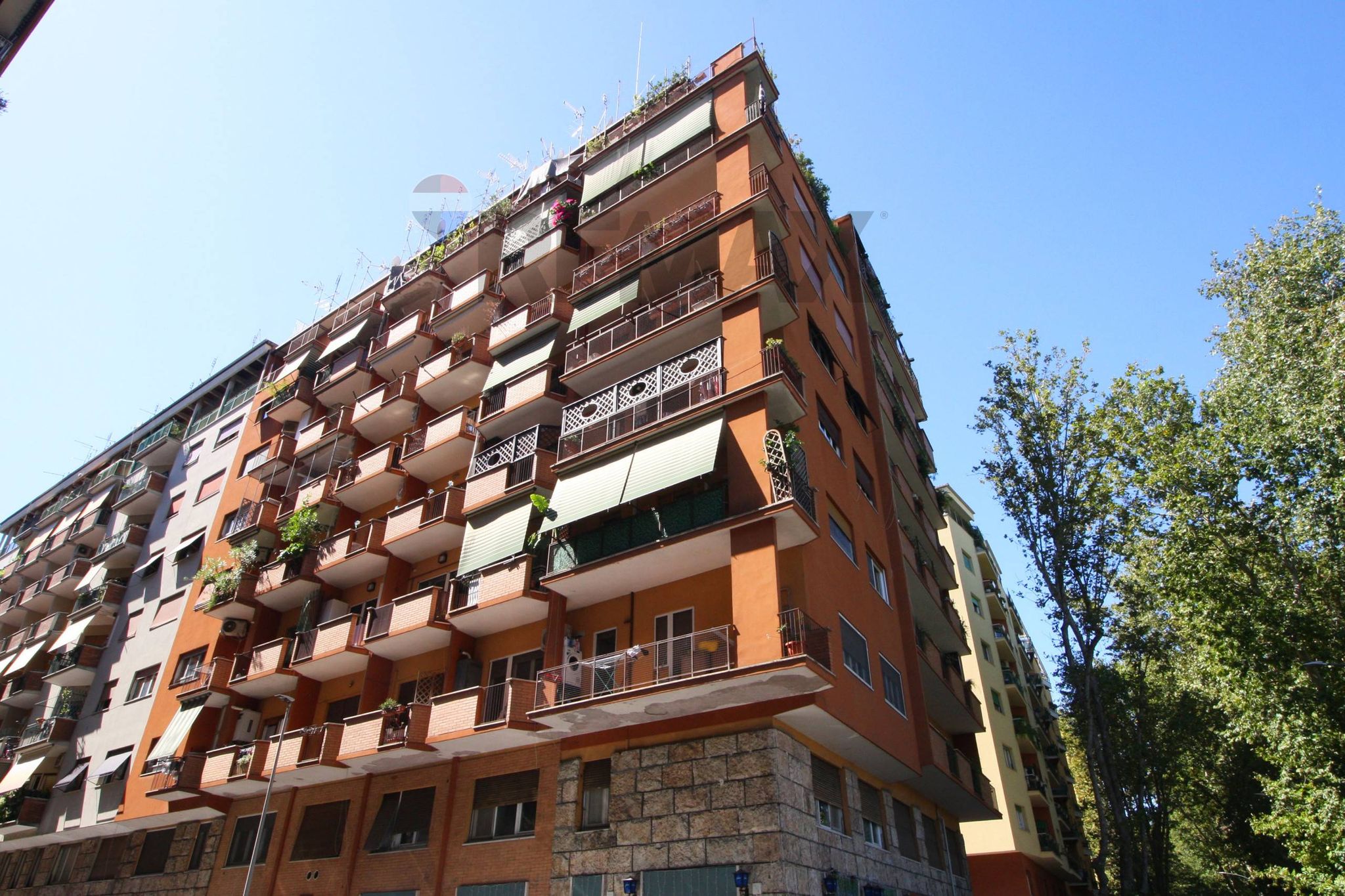 Property in Roma