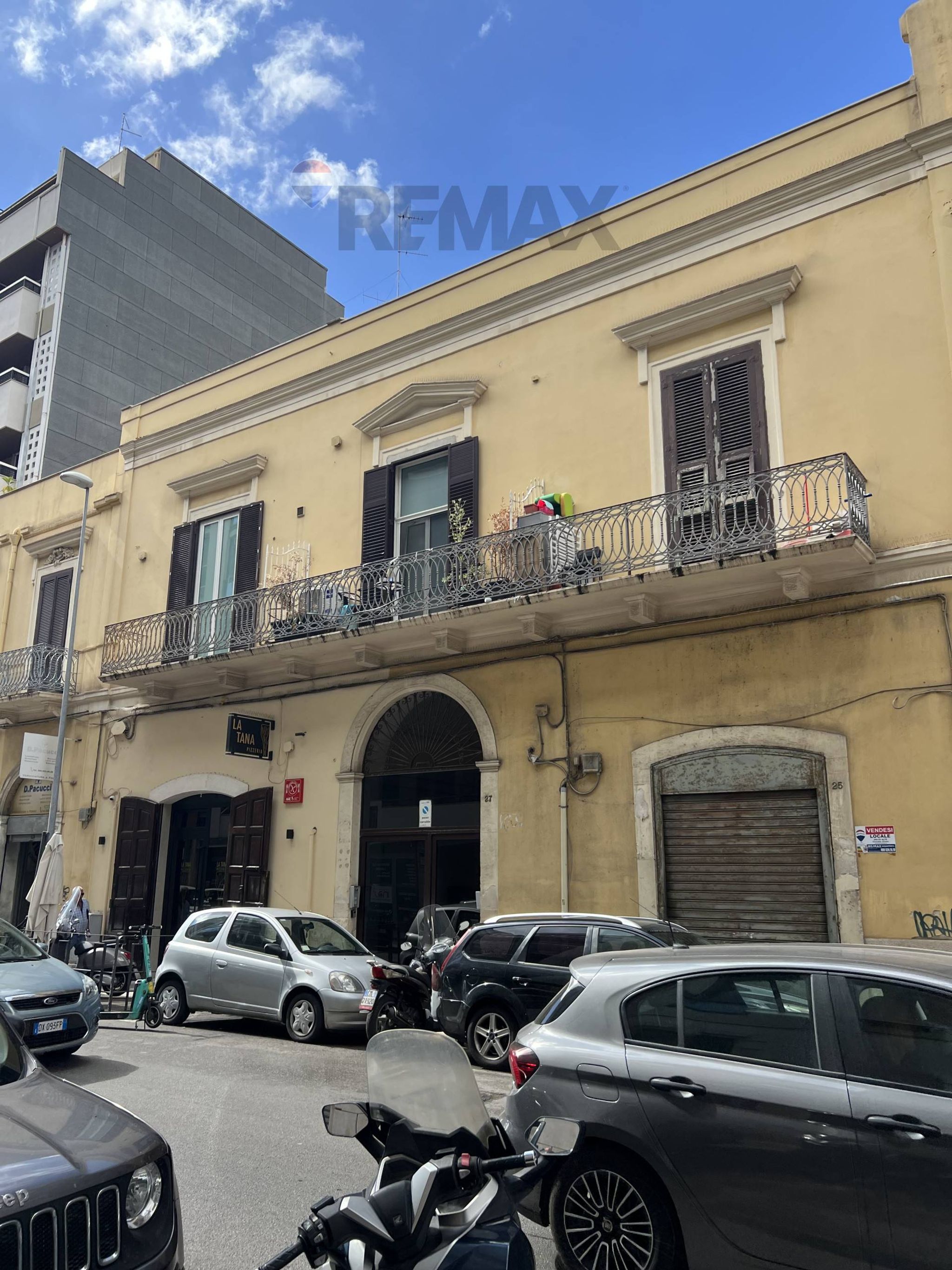 Edificio all'aperto