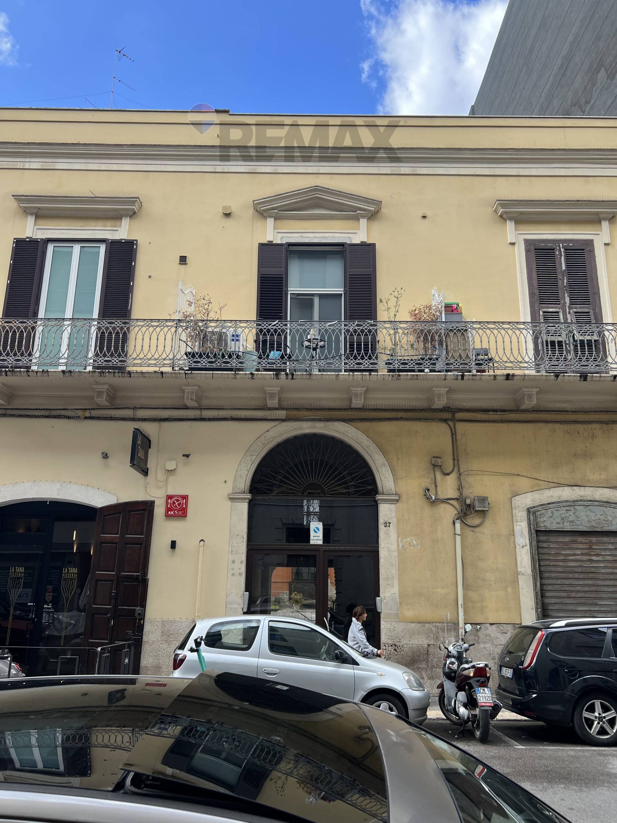 Edificio all'aperto