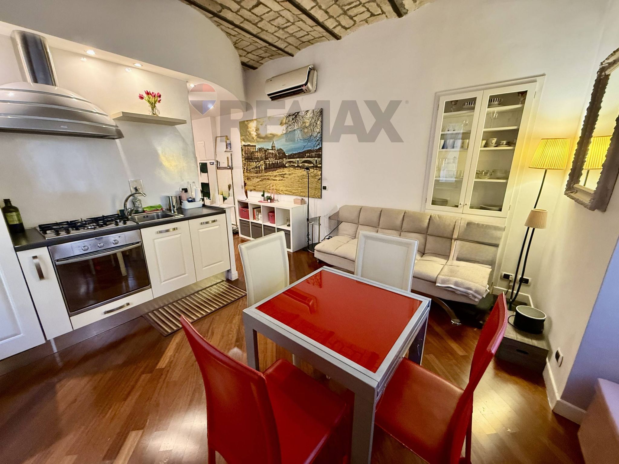 Property in Roma