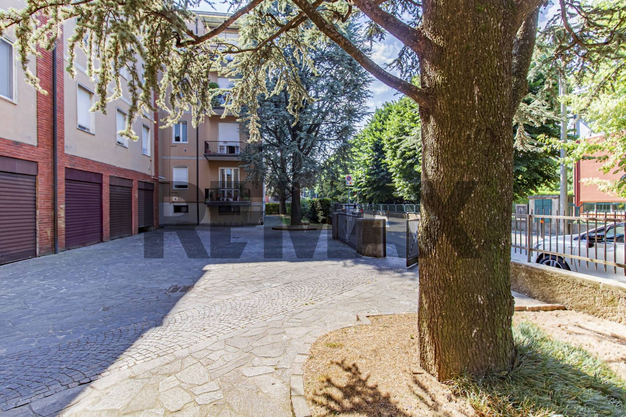 Edificio all'aperto