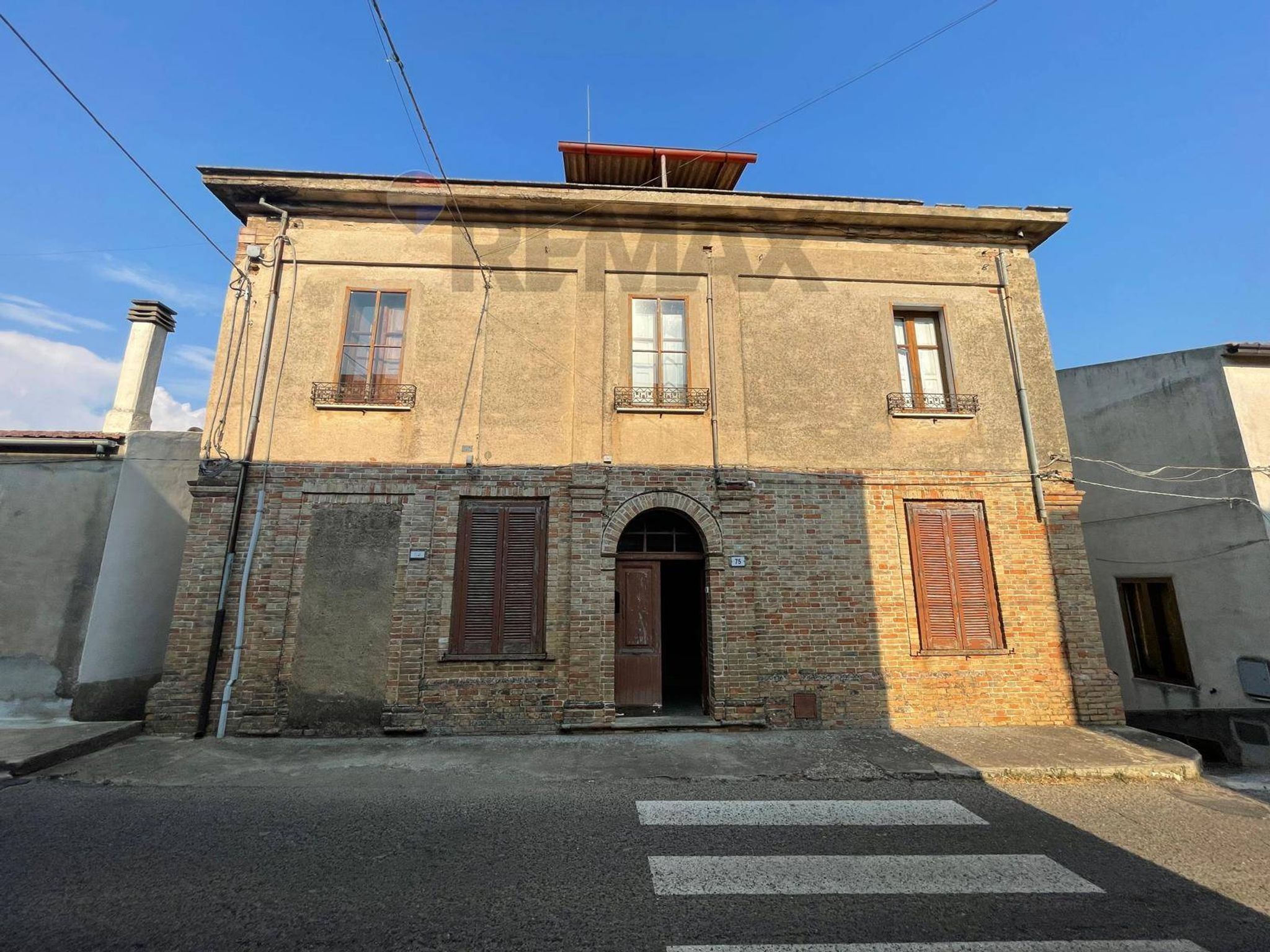 Property in San Cosmo Albanese