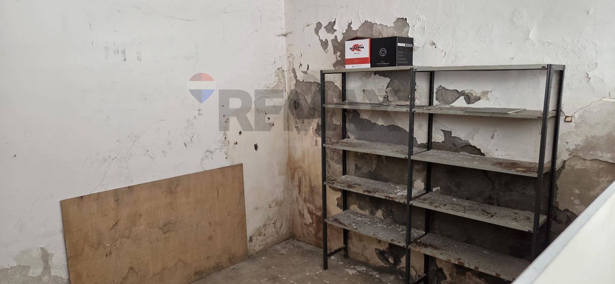 Dispensa di stoccaggio
